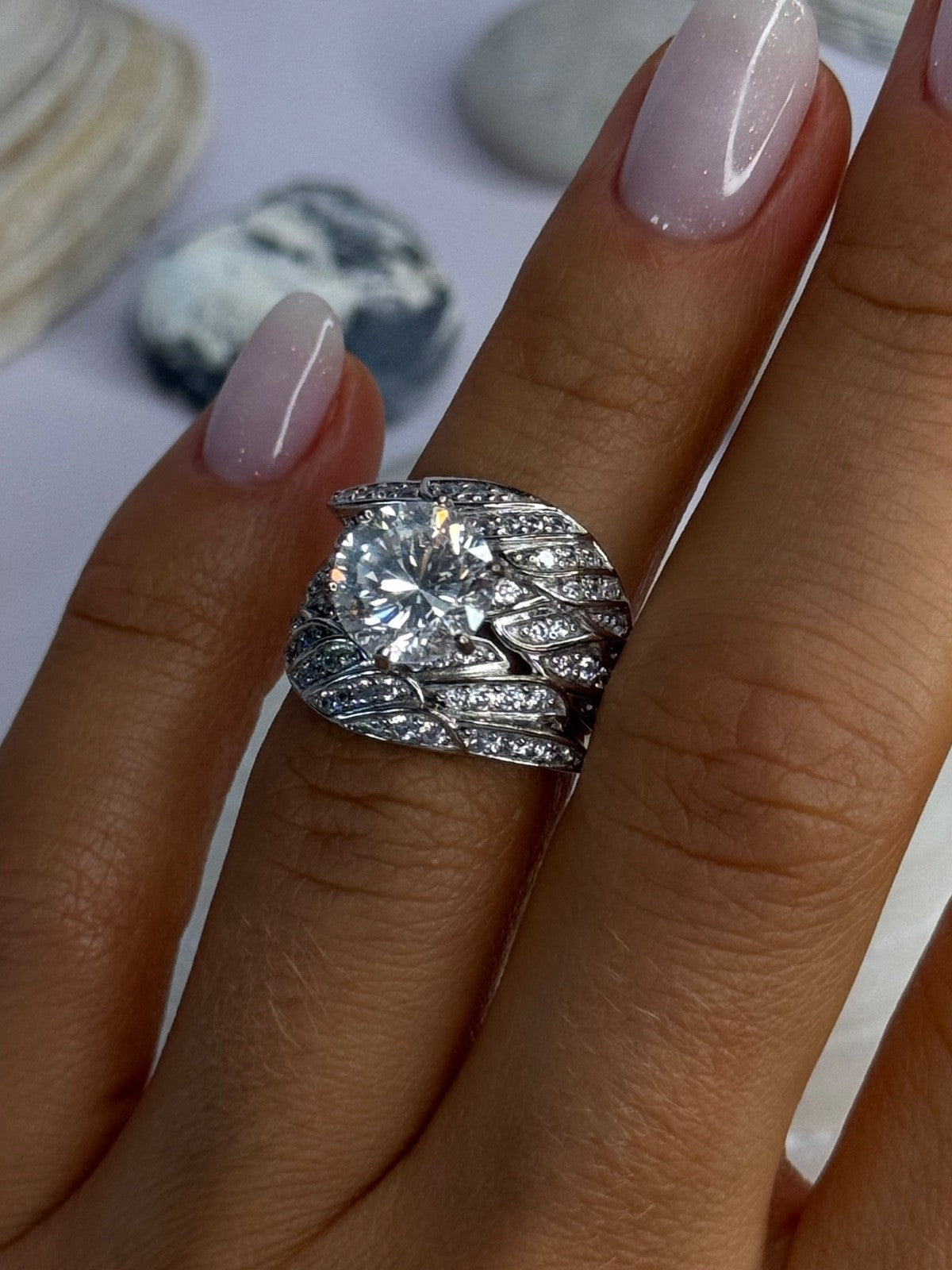 Beautiful Design 925 Sterling Silver Cz Ring Size 5.5
