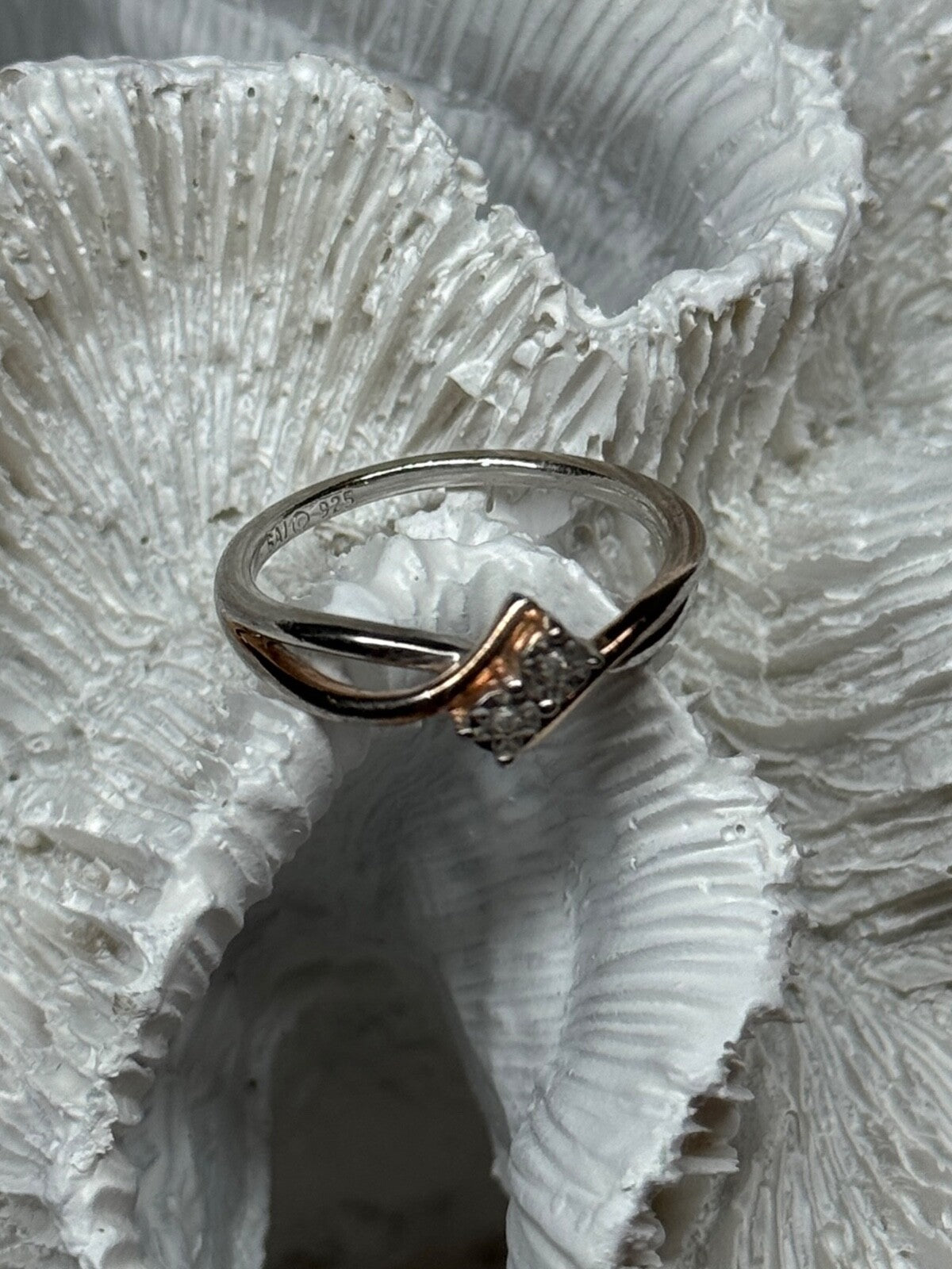 925 Sterling Silver Gold Plated Part White Sapphire Ring Size 6