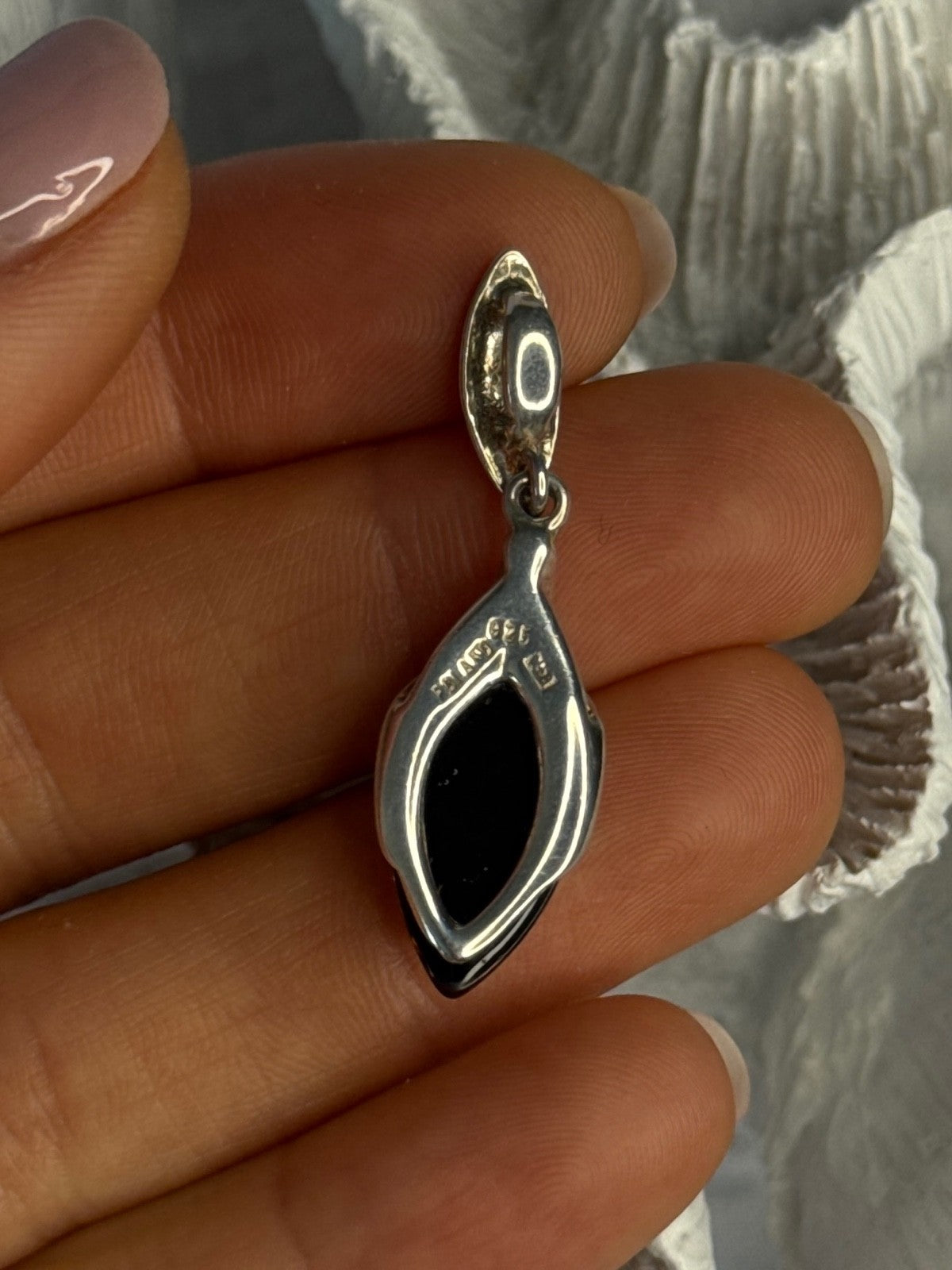 925 Sterling Silver Amber Pendant Length 1.50 Inch