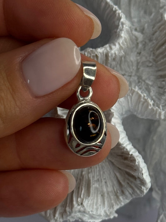 925 Sterling Silver Amber Pendant Length 0.90 Inch