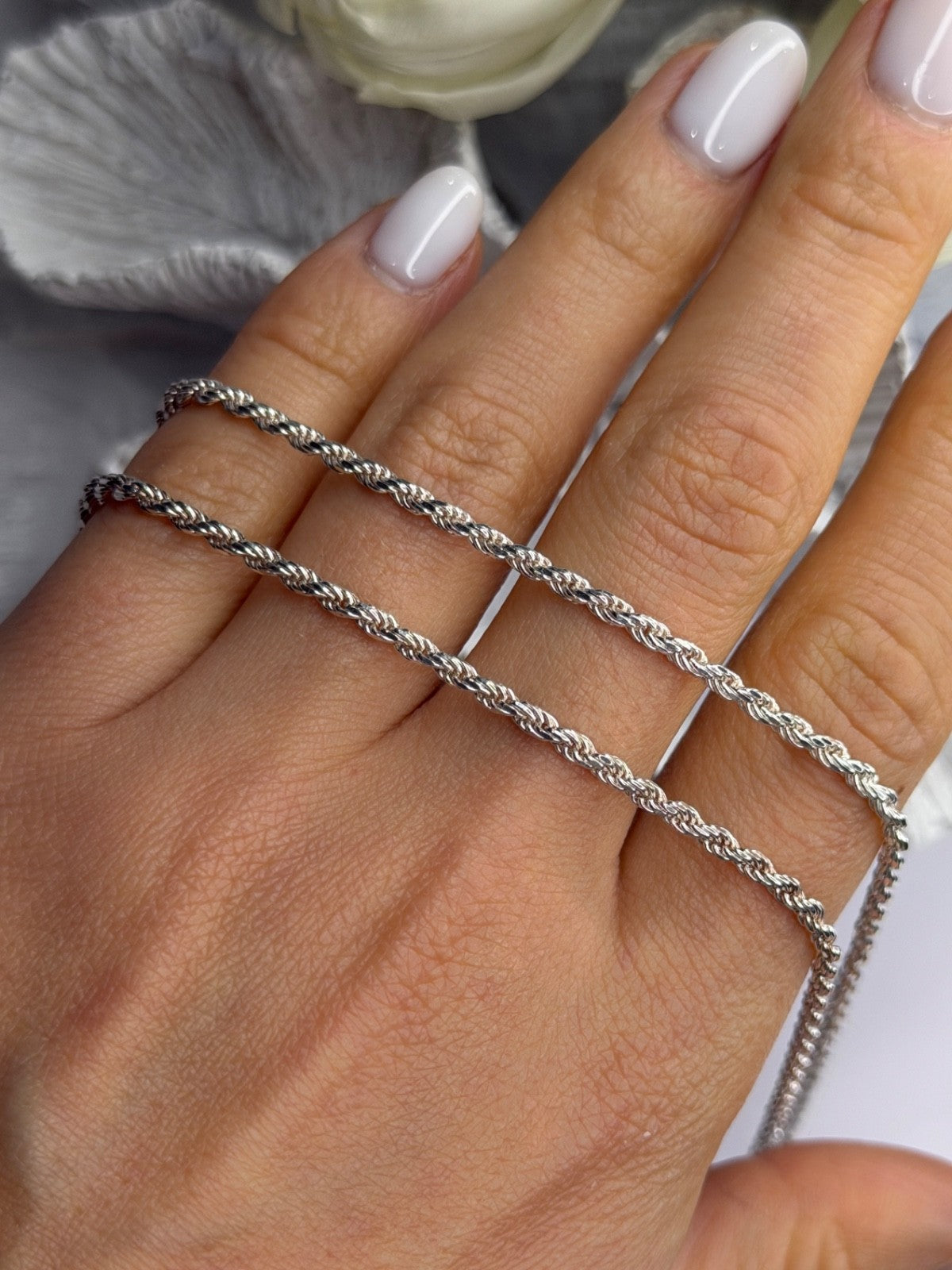 Elegant Italy 925 Sterling Silver Chain Necklace Length 24 in