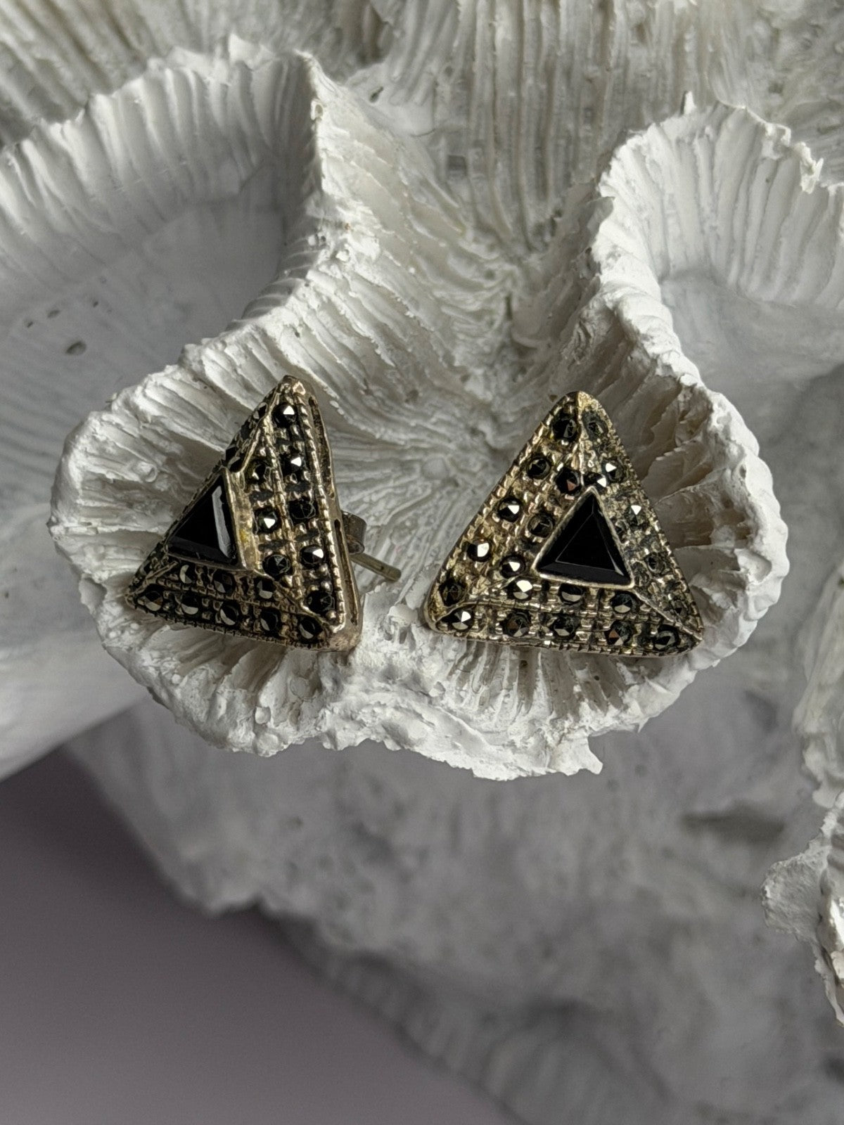 Vintage 925 Sterling Silver Onyx & Marcasite Earrings