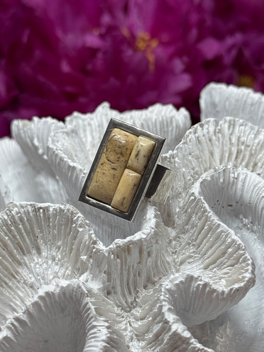 Vintage 925 Sterling Silver Yashma Versions Ring Size 7