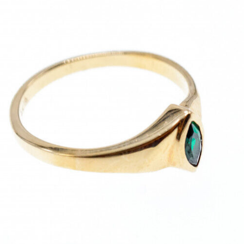 14K Yellow Gold Emerald Ring Size 10.5