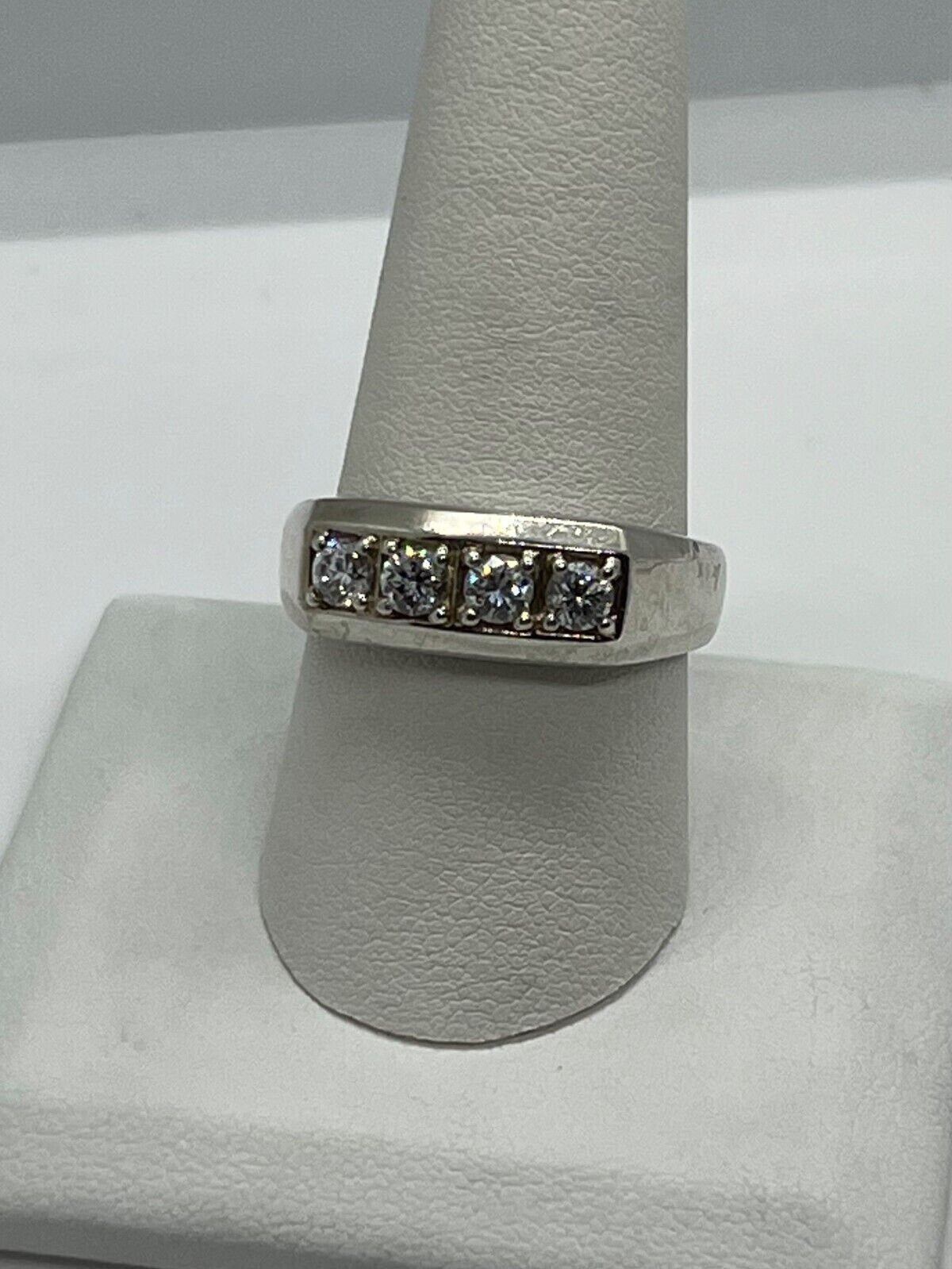 925 Sterling Silver CZ Ring Size 9