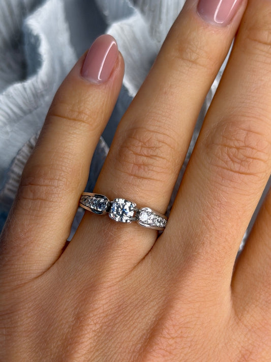 GOC 925 Sterling Silver Cz 1 ct Ring Size 7