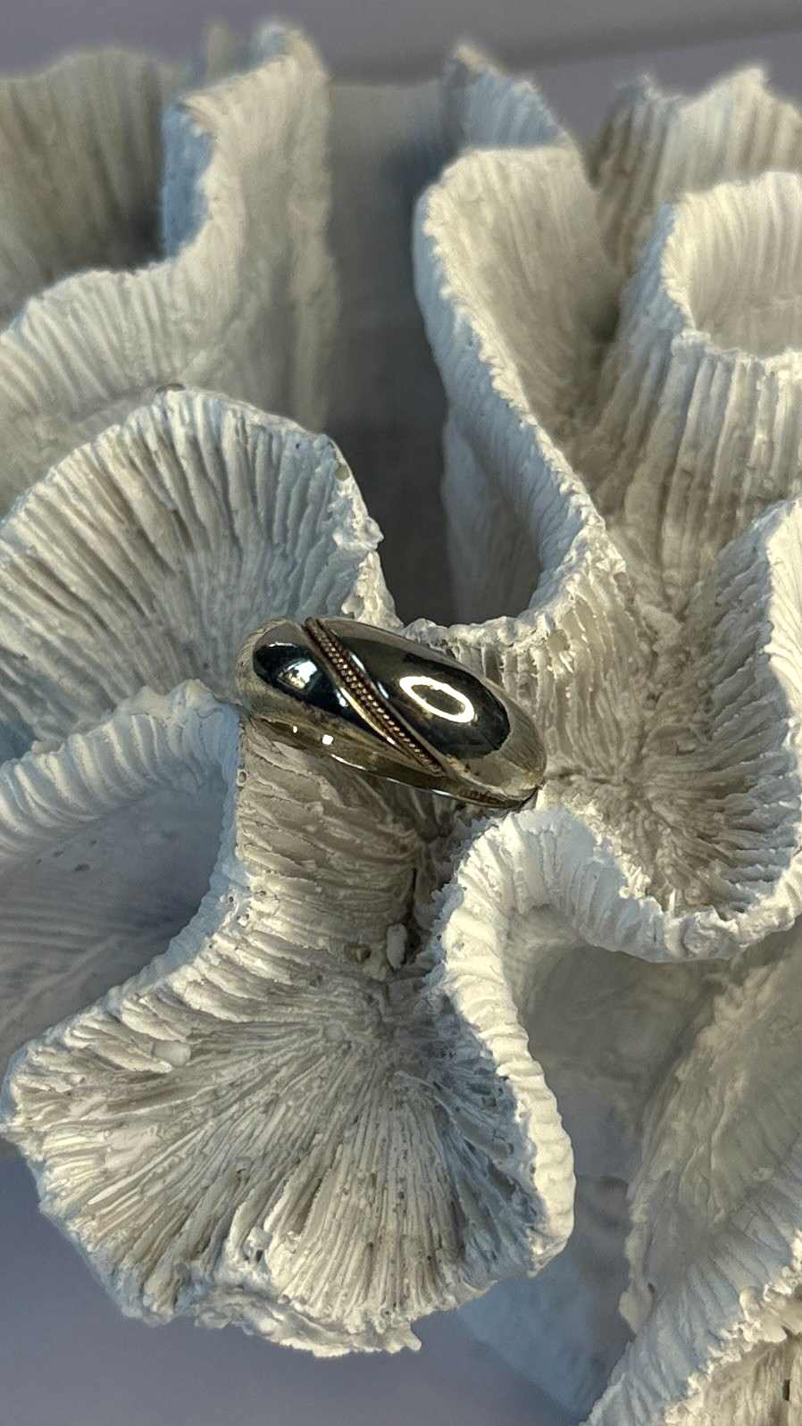 Vintage 925 Sterling Silver & 10K yellow Gold Rope Twist Ring Size 8.5