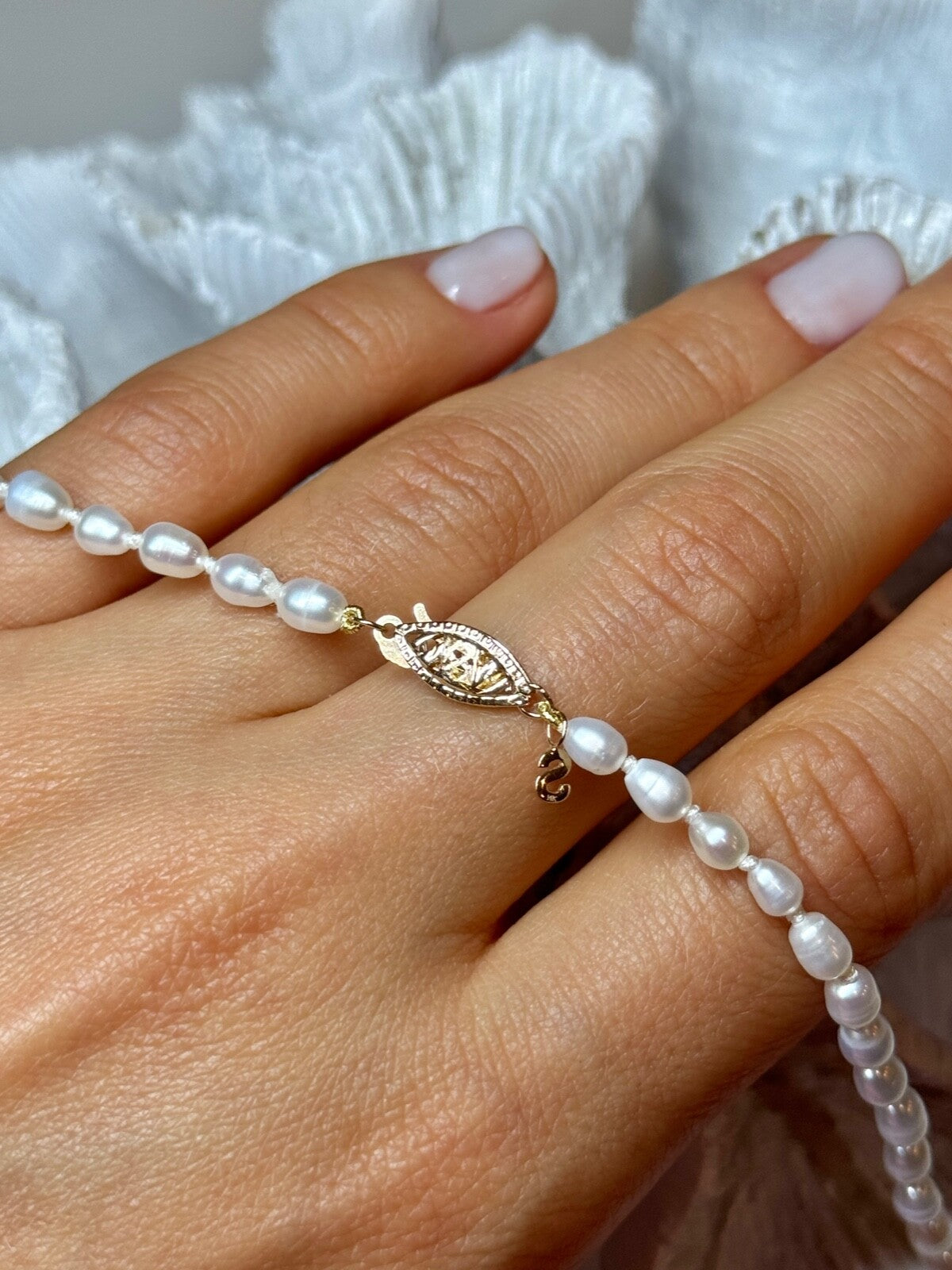 14K Yellow Gold Clasp Fresh Water Pearl Necklace 18 Inch
