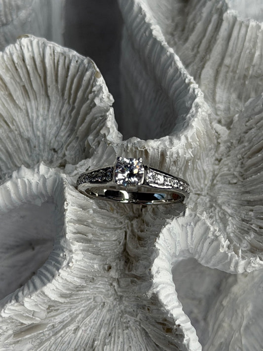 GOC 925 Sterling Silver Cz 1.32 ct Ring Size 7