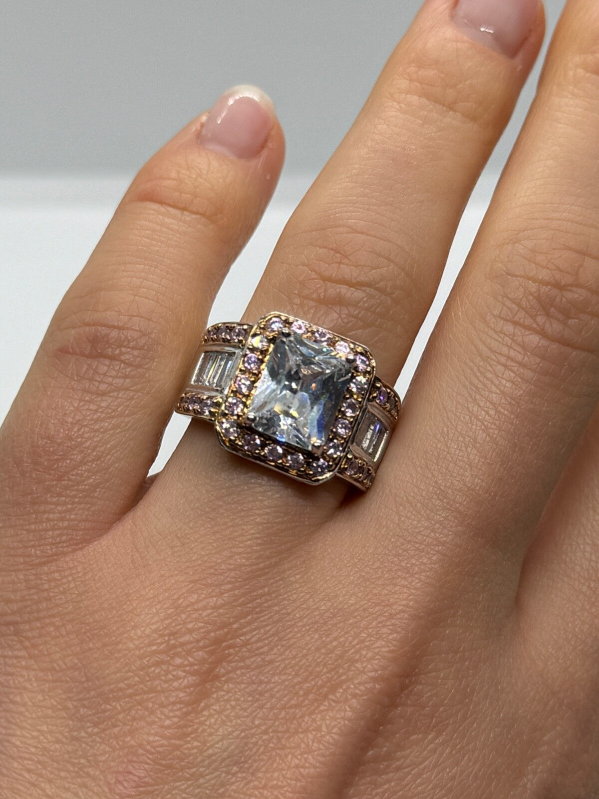 925 Sterling Silver Pink & White CZ Ring Size 7