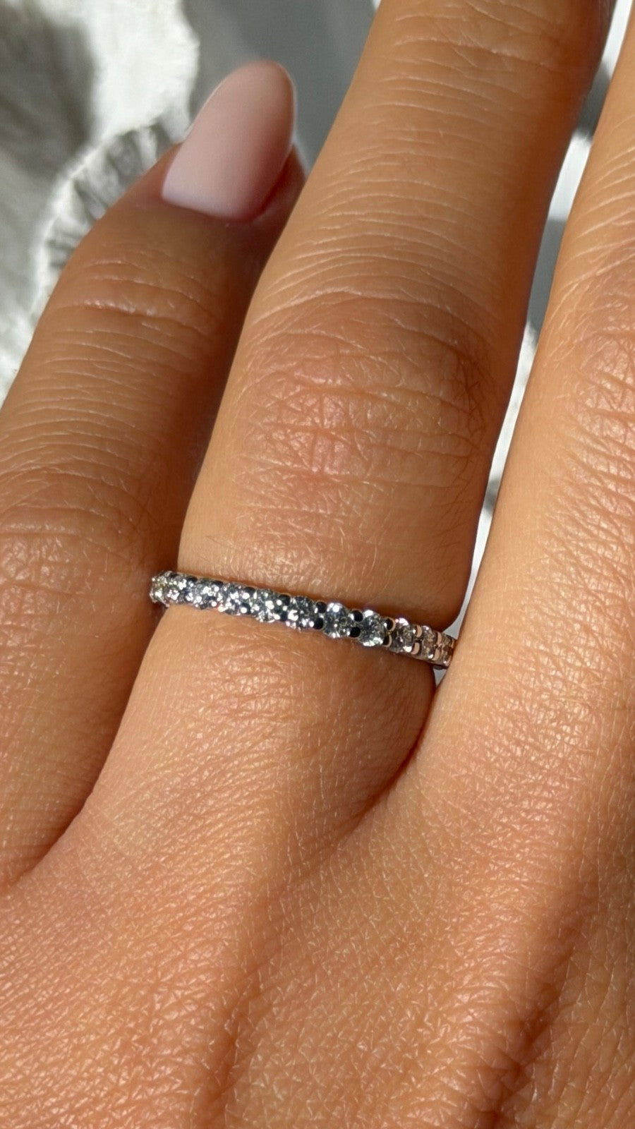 14K White Gold Diamond 0.70 ct Band Ring Size 6