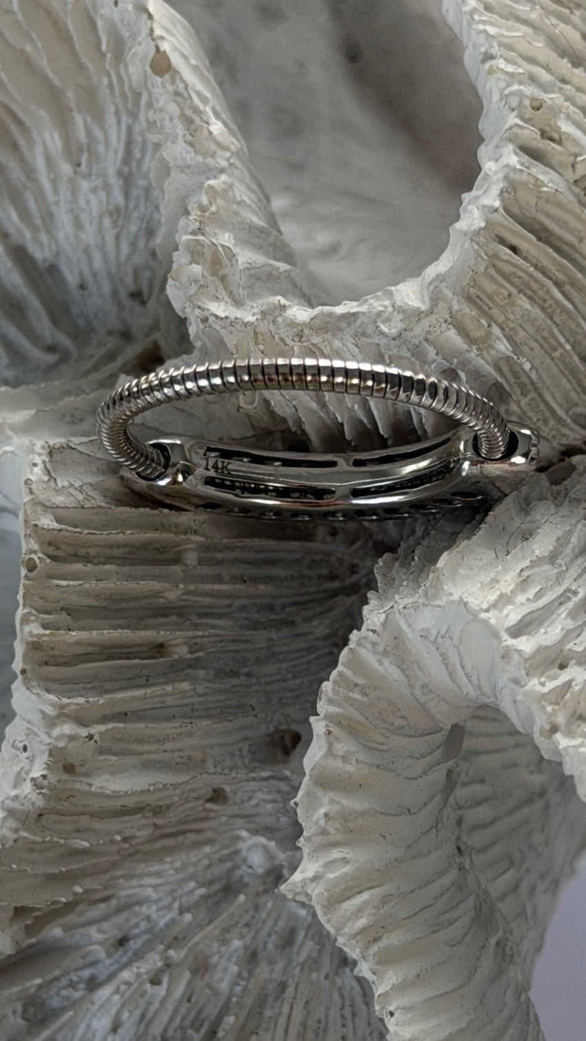 Unique Design 14K White Gold Diamond 0.25 ct Ring Sizable