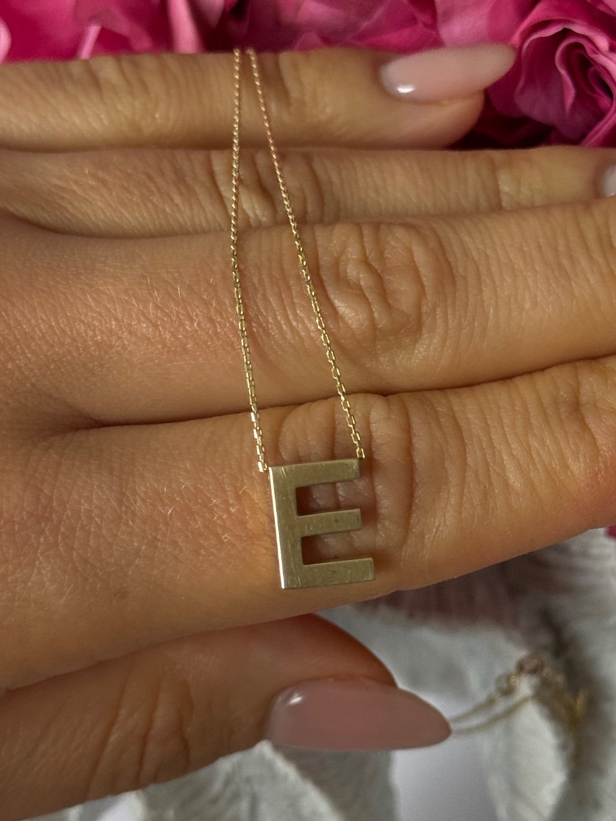 14K 585 Yellow Gold Letter E Necklace Length 17.5/16.5 inch