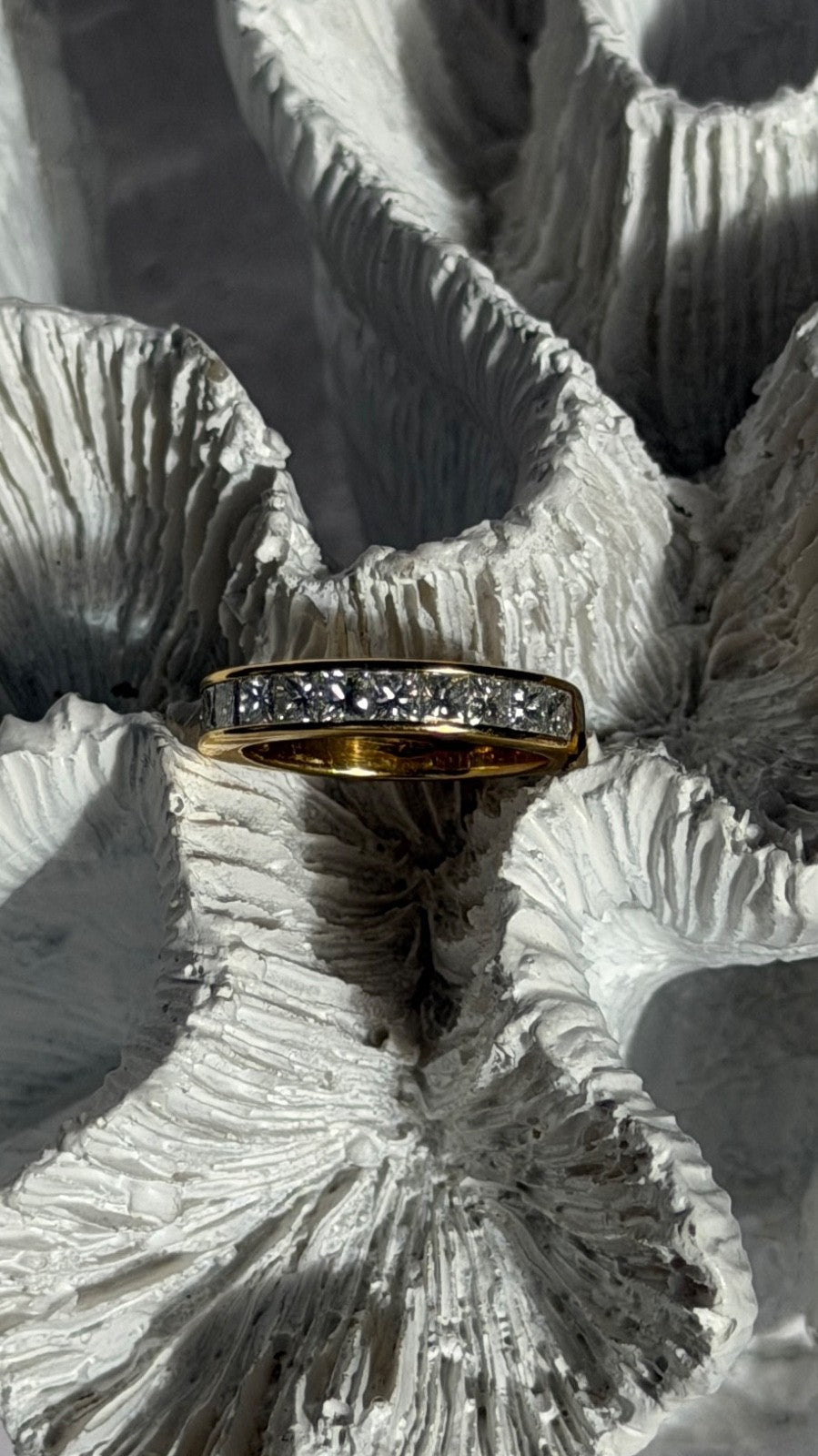 18K 750 Yellow Gold Diamond 1.09 ct Ring Size 5.5