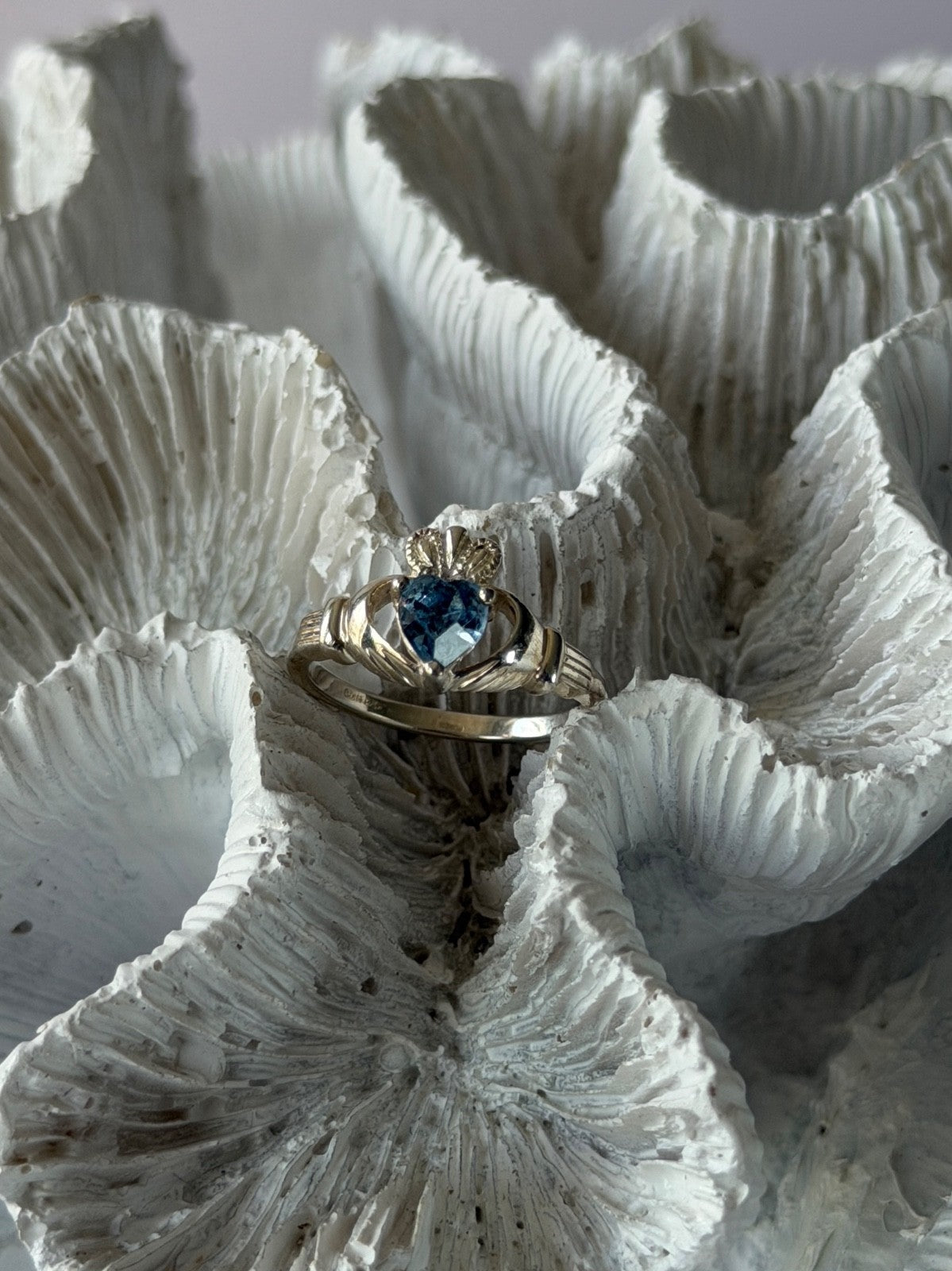 925 Sterling Silver Heart Blue Topaz Ring Size 5.5