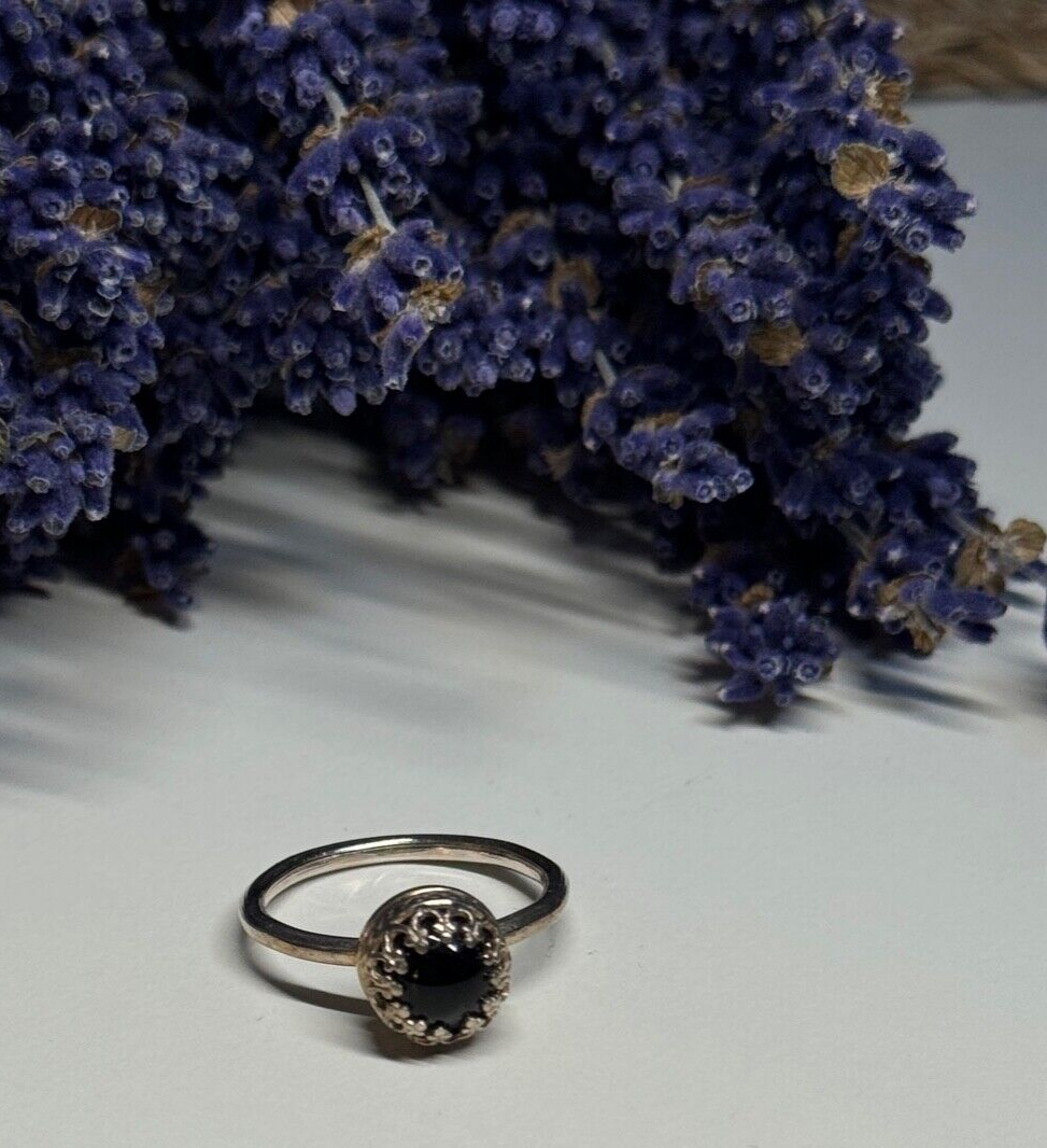 925 Sterling Silver Onyx Ring Size 7.5
