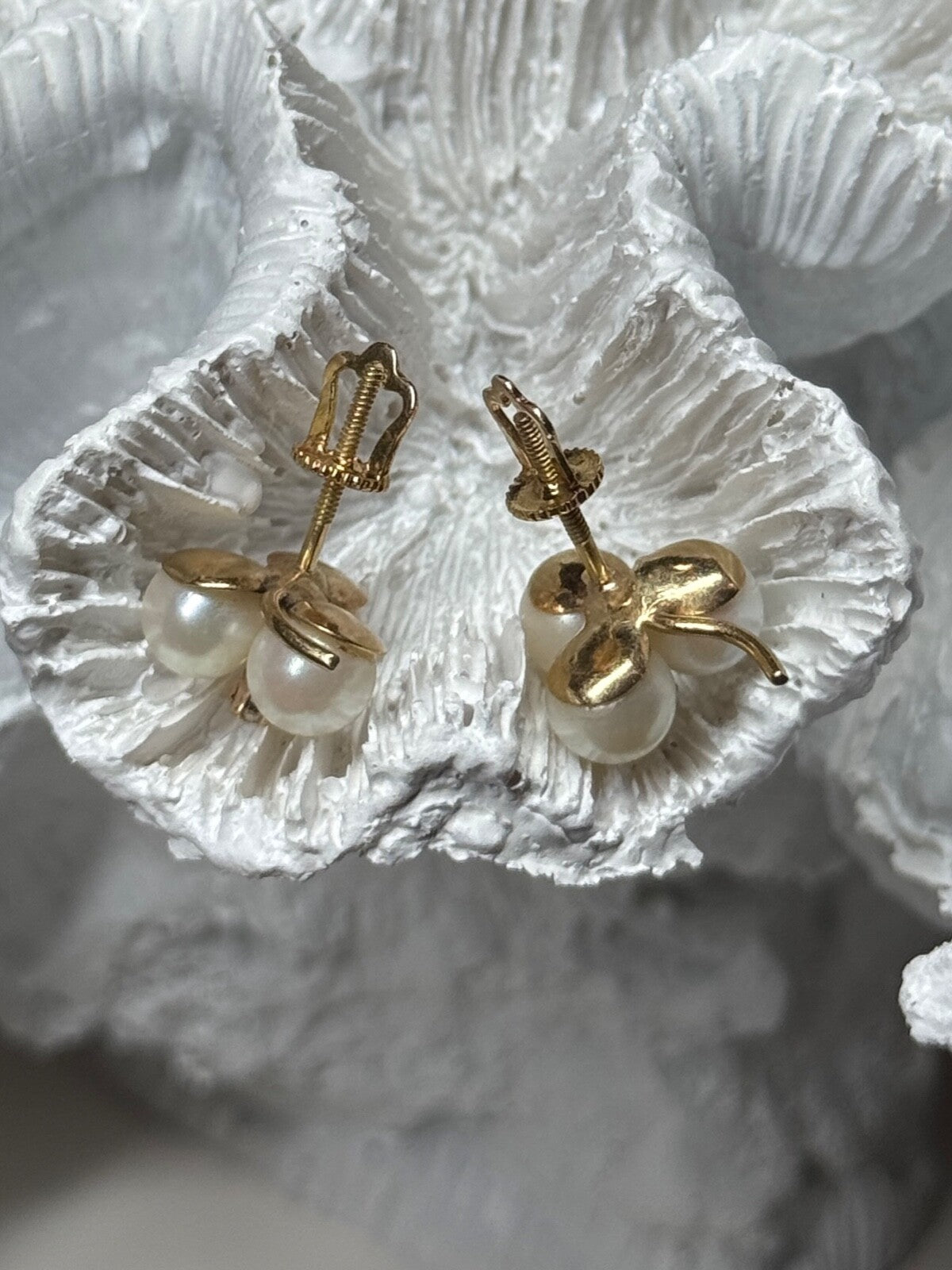 10K Yellow Gold Pearls & Diamonds Earrings Length 0.5 Inch