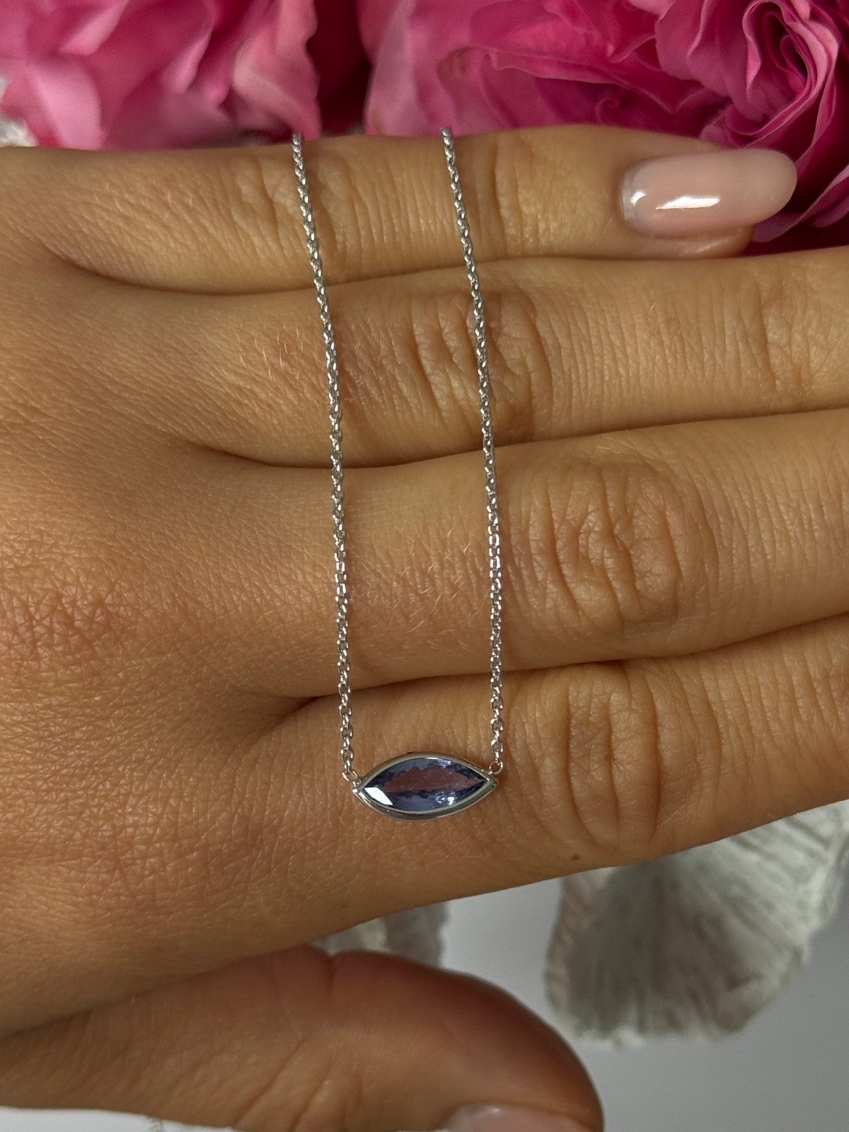 14K White Gold Tanzanite Necklace Length 18 inch
