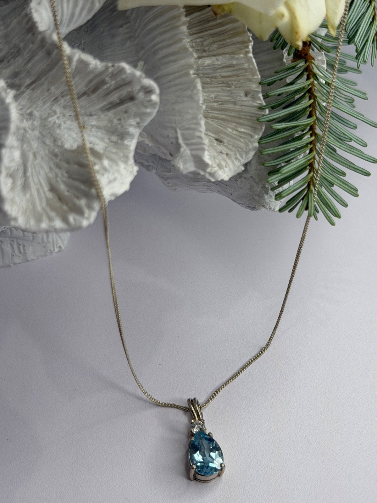 925 Sterling Silver Blue Topaz & Beryl Necklace Length 18 in