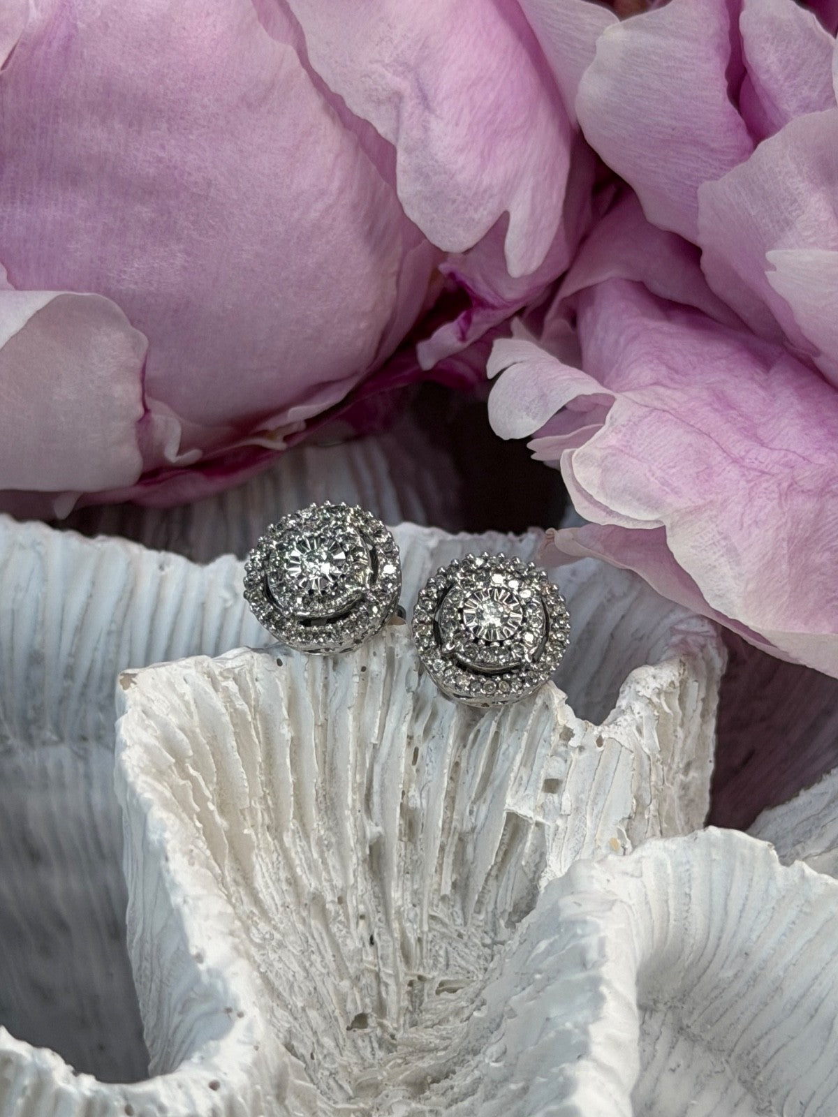 10K White Gold Diamond tcw 0.16 ct Stud Earrings