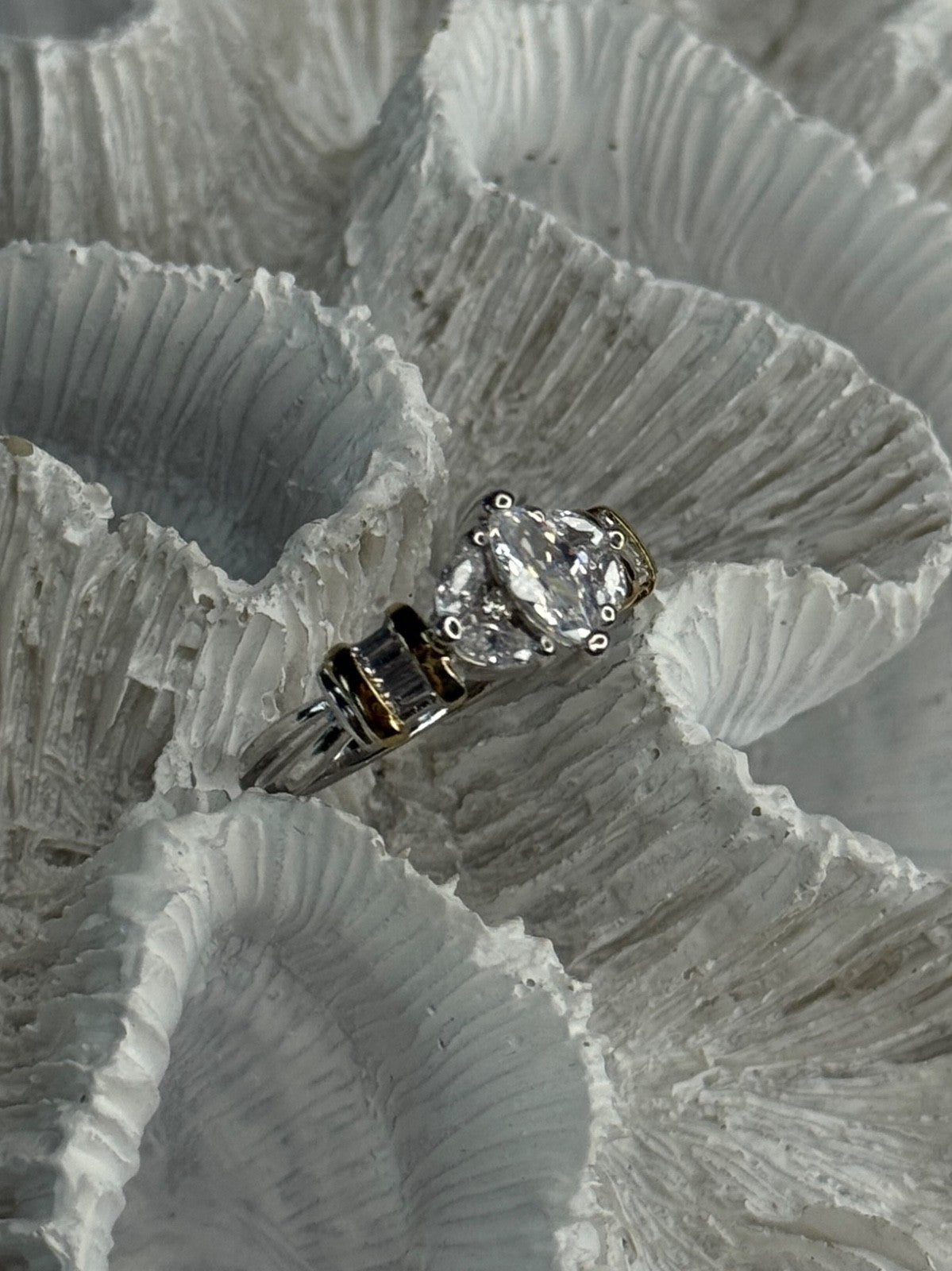 925 Sterling Silver Gold Plated Part Cz Ring Size 9