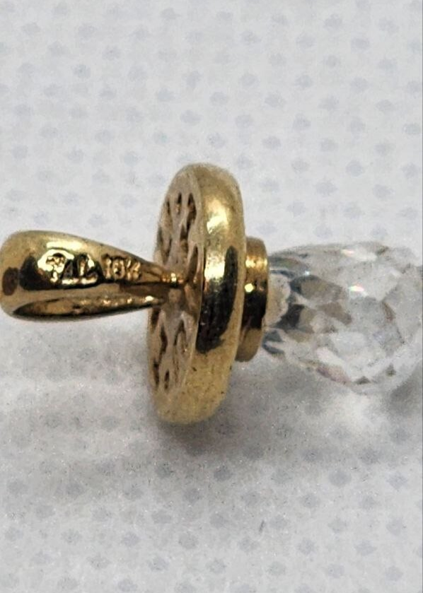 10K Yellow Gold Crystal Swarovski Pendant