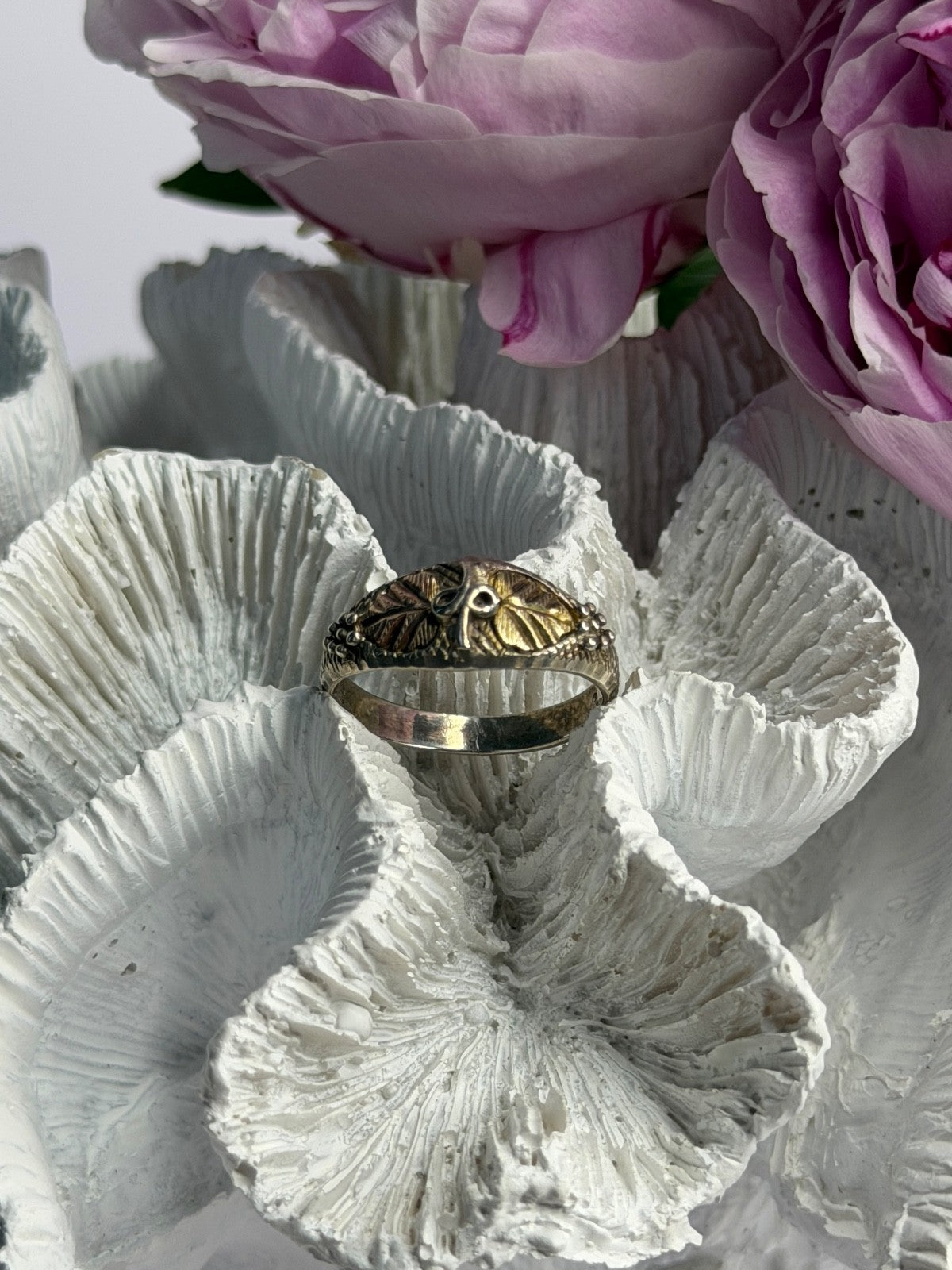 925 Sterling Silver 3 Colors Leaves Ring Size 9