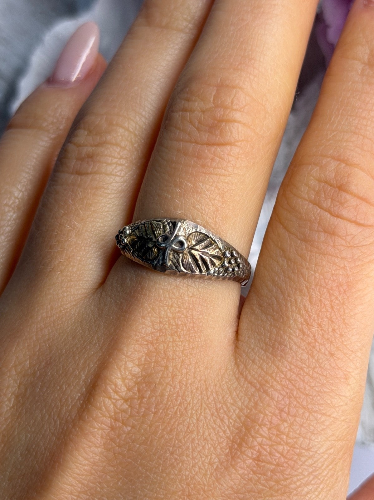 925 Sterling Silver 3 Colors Leaves Ring Size 9