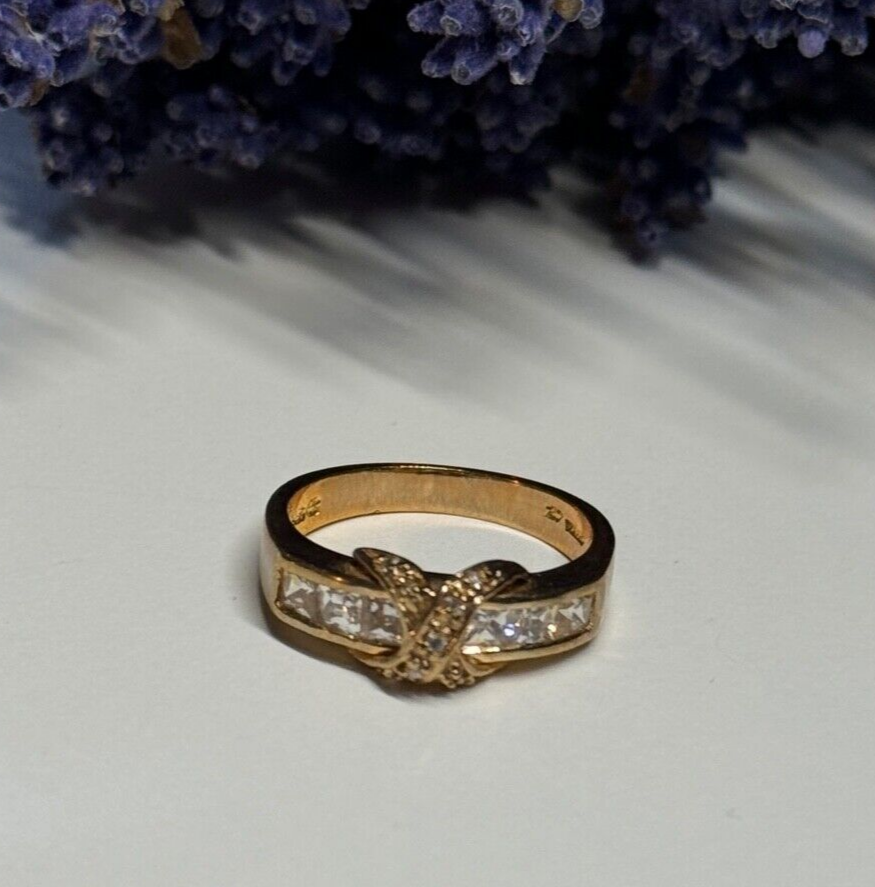 925 Sterling Silver Gold Plated CZ Ring Size 7