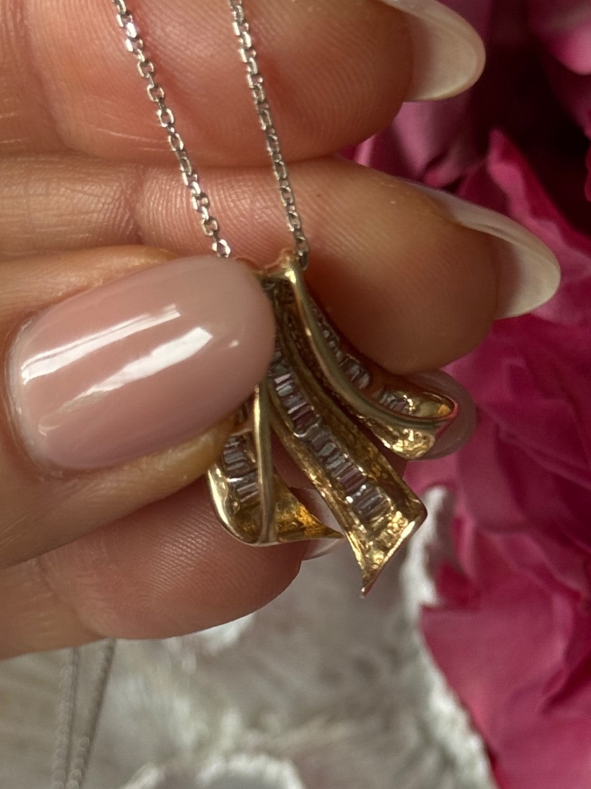 14K Yellow & White Gold White Sapphire Necklace Length 18 inch