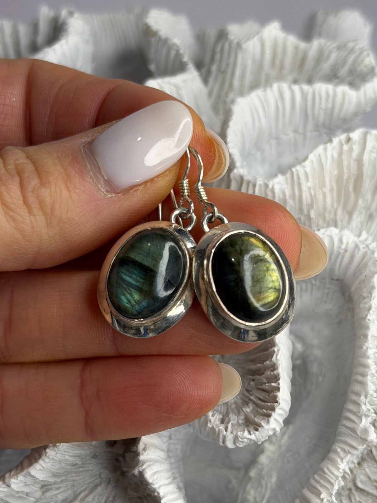 925 Sterling Silver Labradorite Dangle Earrings
