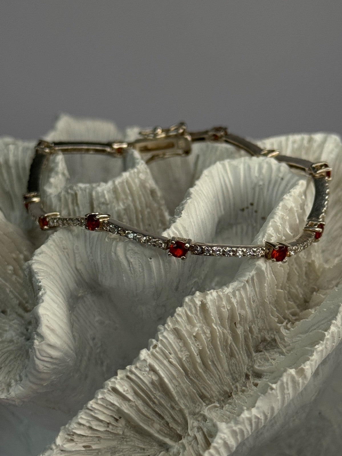 925 Sterling Silver Red Spinel & Beryl Bracelet Length 7.5