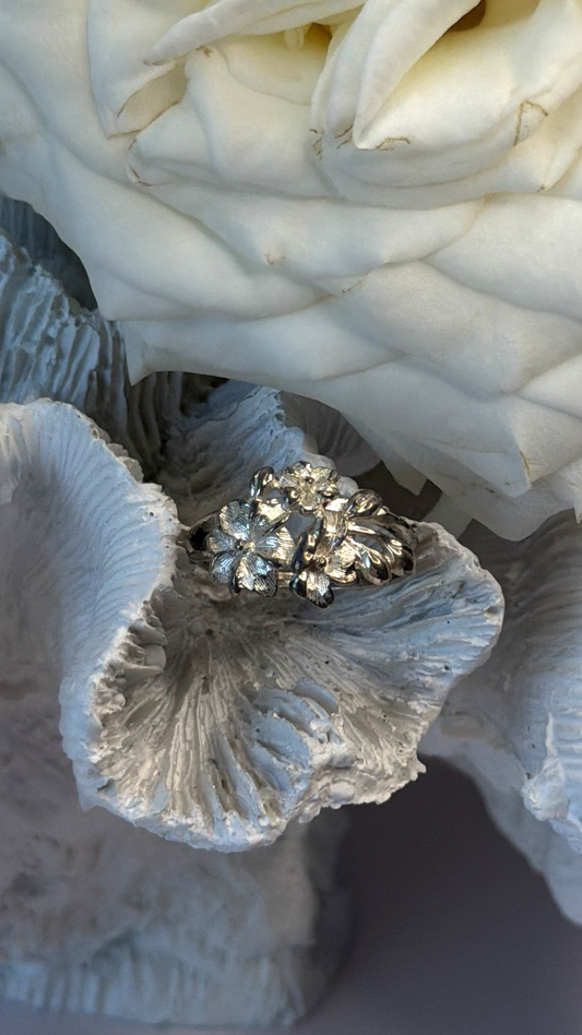 Vintage Delicate Flower Nature 925 Sterling Silver Ring Size 7.5