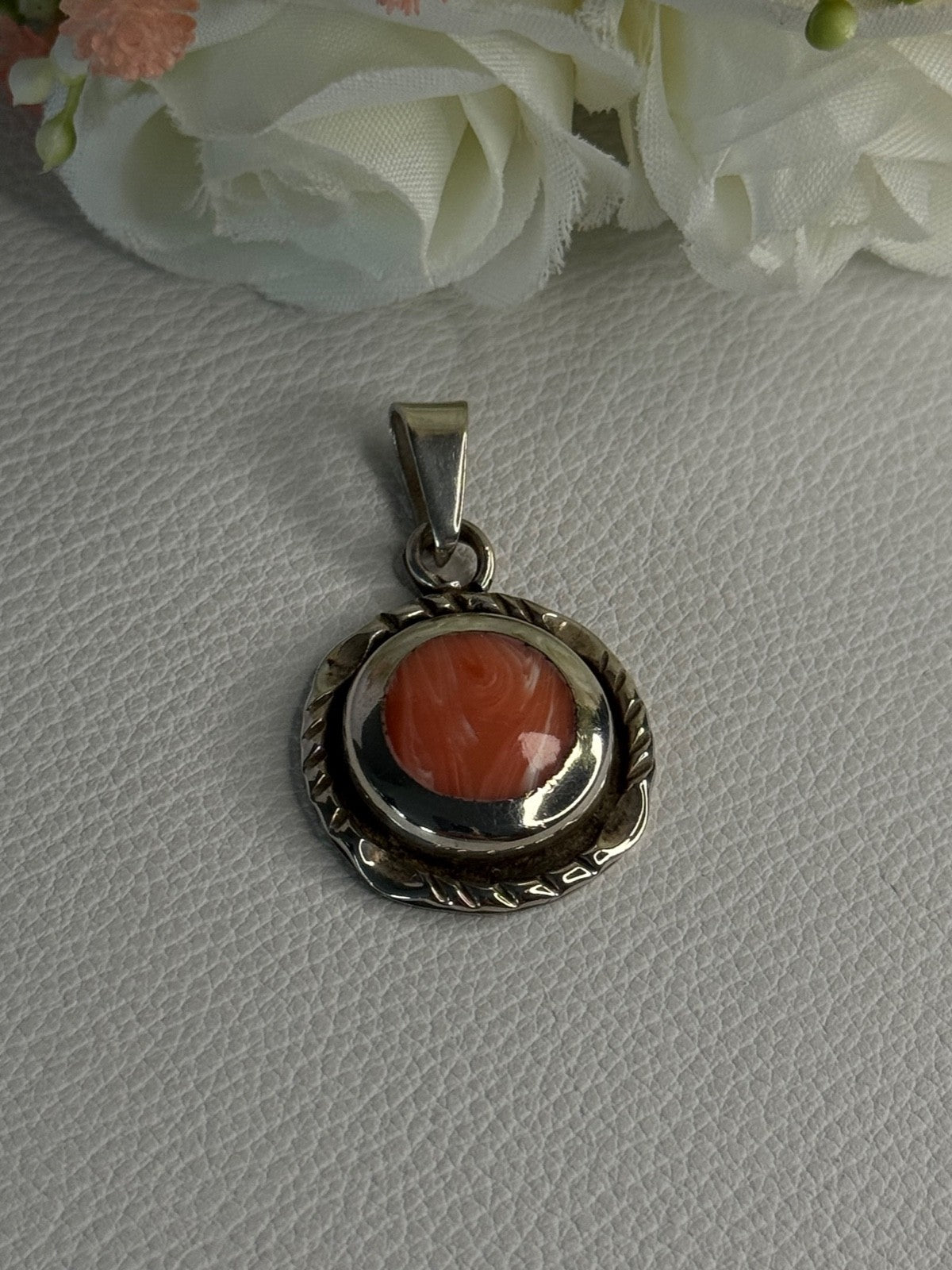 Vintage 925 Sterling Silver Carnelian Pendant Length 1.60 Inch