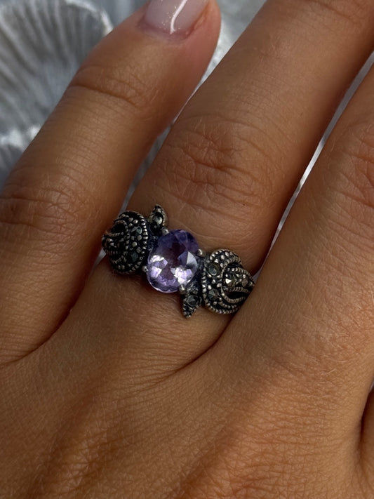 925 Sterling Silver Amethyst & Marcasite Ring Size 7