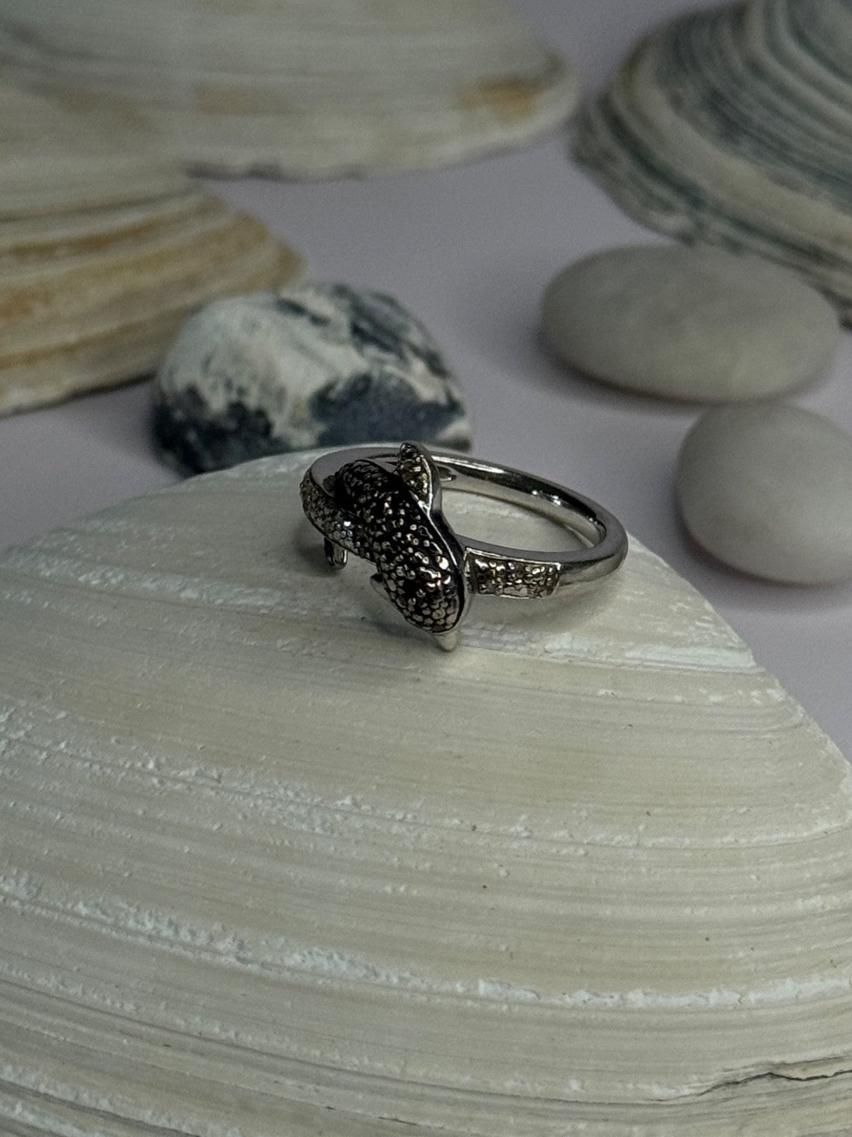 925 Sterling Silver Dolphin Diamond Ring Size 7