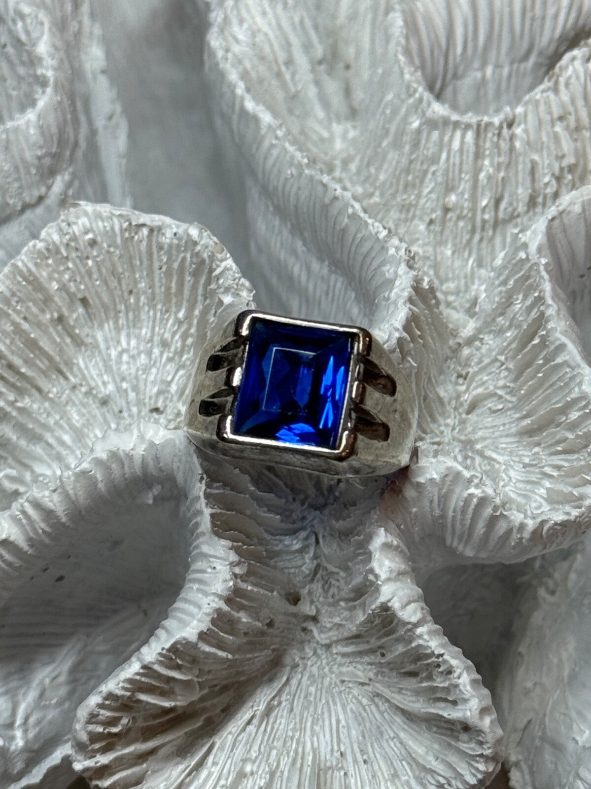 925 Sterling Silver Gainsboro Sapphire Men'S Ring Size 9