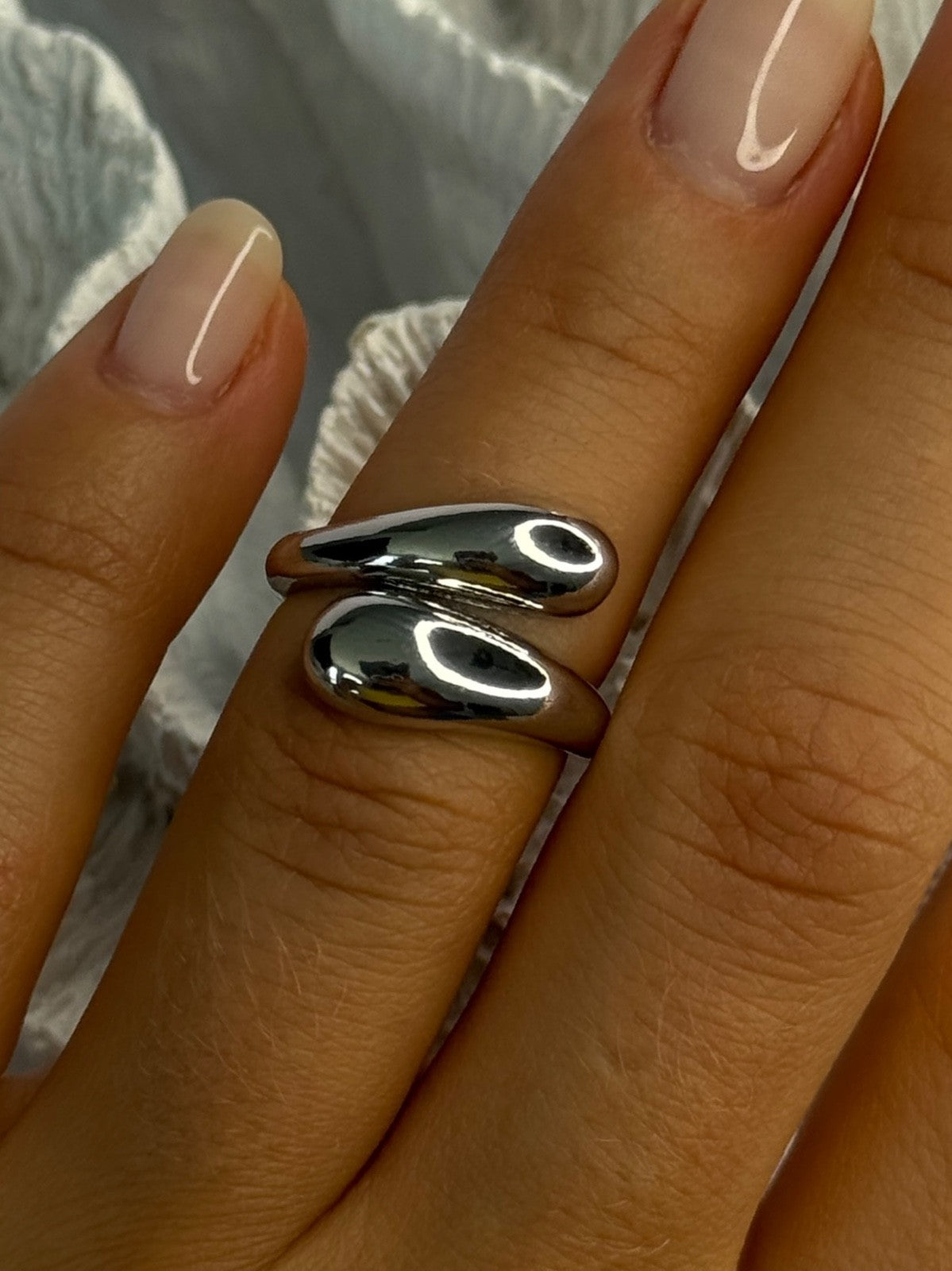 925 Sterling Silver Ring Size 7 (adjustable)