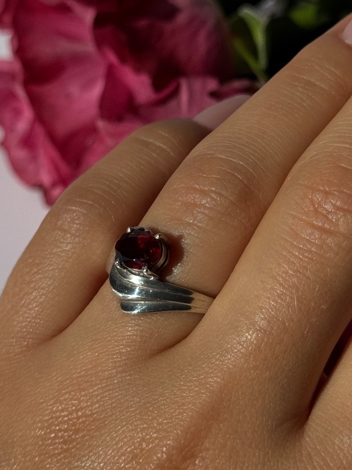 925 Sterling Silver Garnet Ring Size 7.5
