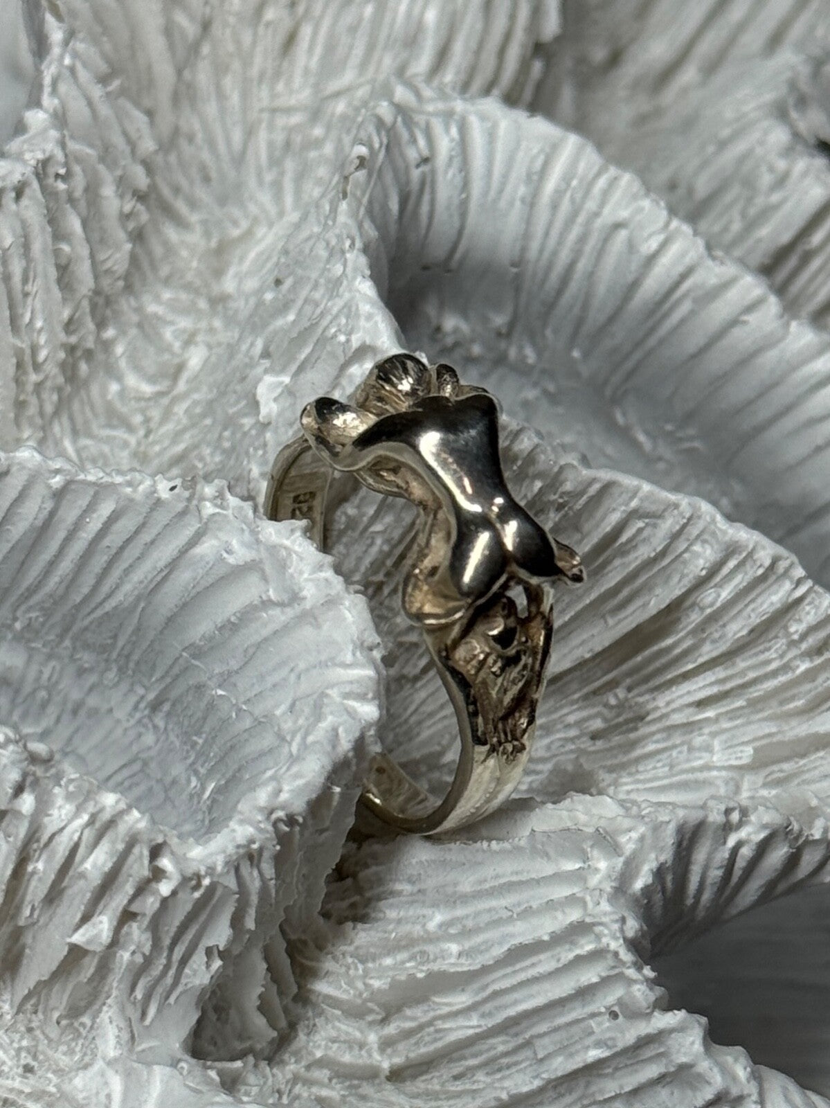 925 Sterling Silver Kamasutra Ring Size 6
