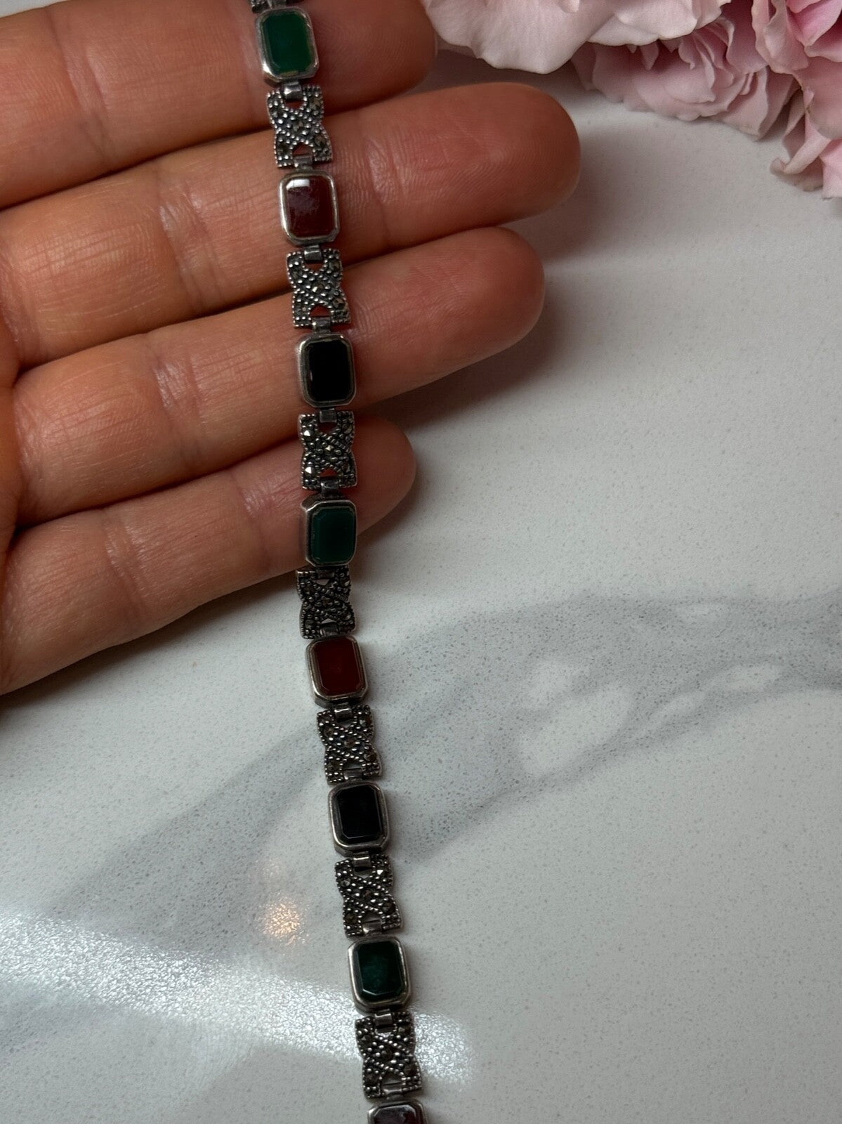 925 Sterling Silver Nephrite & Marcasite Bracelet Length 7.5 Inch