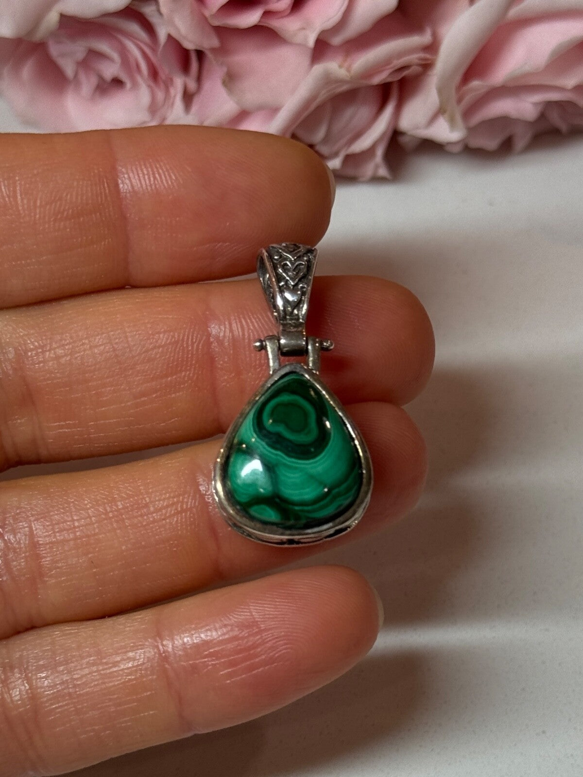 925 Sterling Silver Green Agate Pendant Length 1.4 Inch