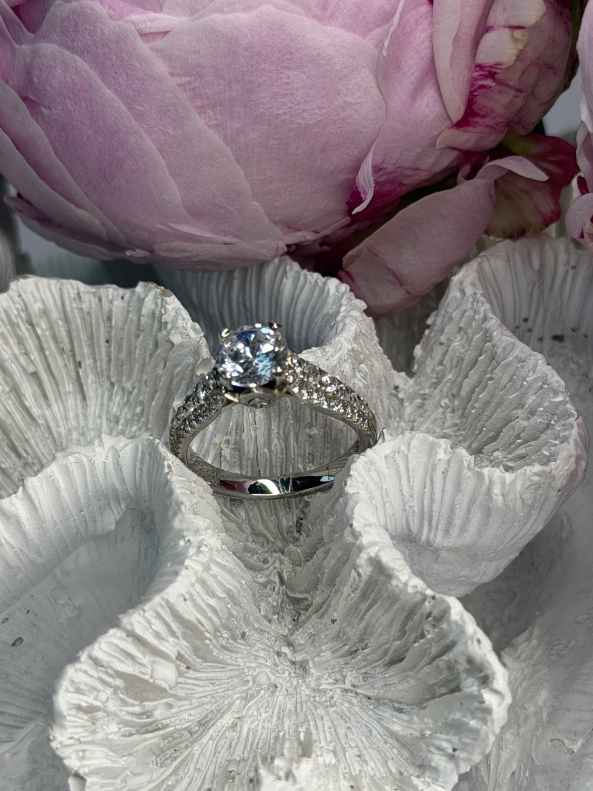 GOC 925 Sterling Silver tcw 1.60 Cz Ring Size 7