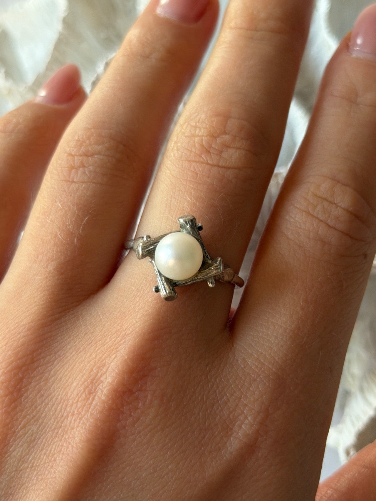925 Sterling Silver Pearl Ring Size 9