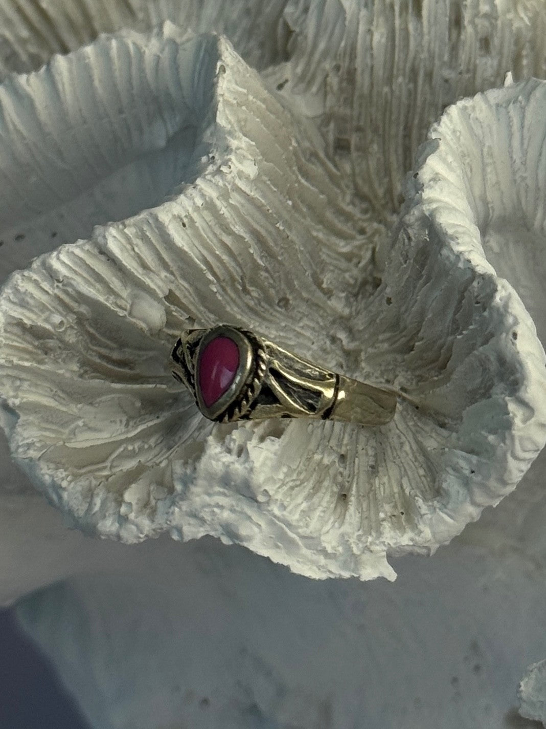925 Sterling Silver Pink Turquoise Ring Size 3