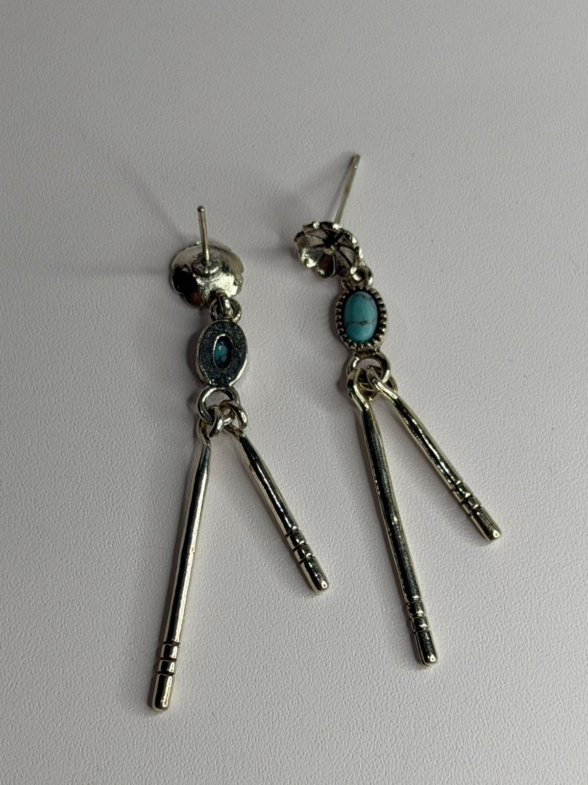 Vintage 925 Sterling Silver Turquoise Earrings
