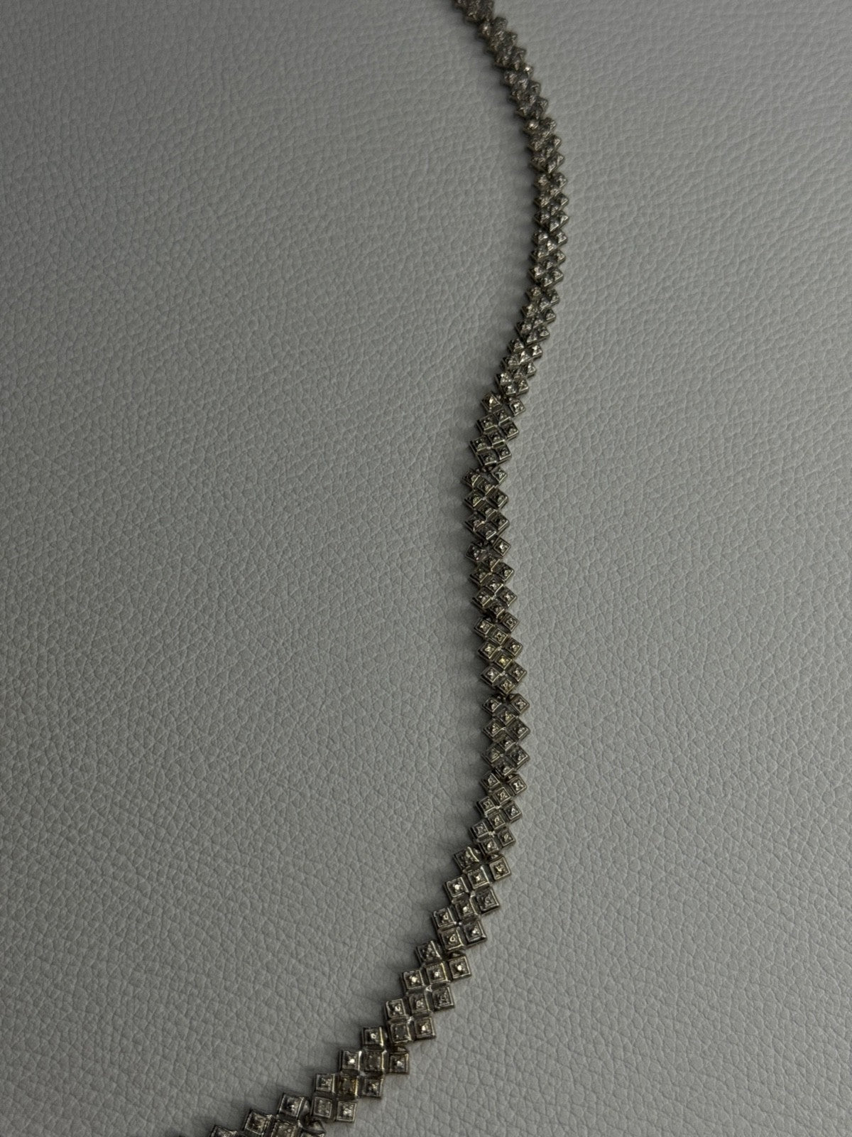 Beautiful Elegant 925 Sterling Silver Diamond Necklace Length 18 Inch