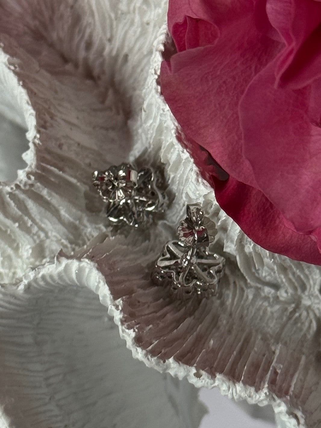 14K White Gold Diamond Flower Earrings