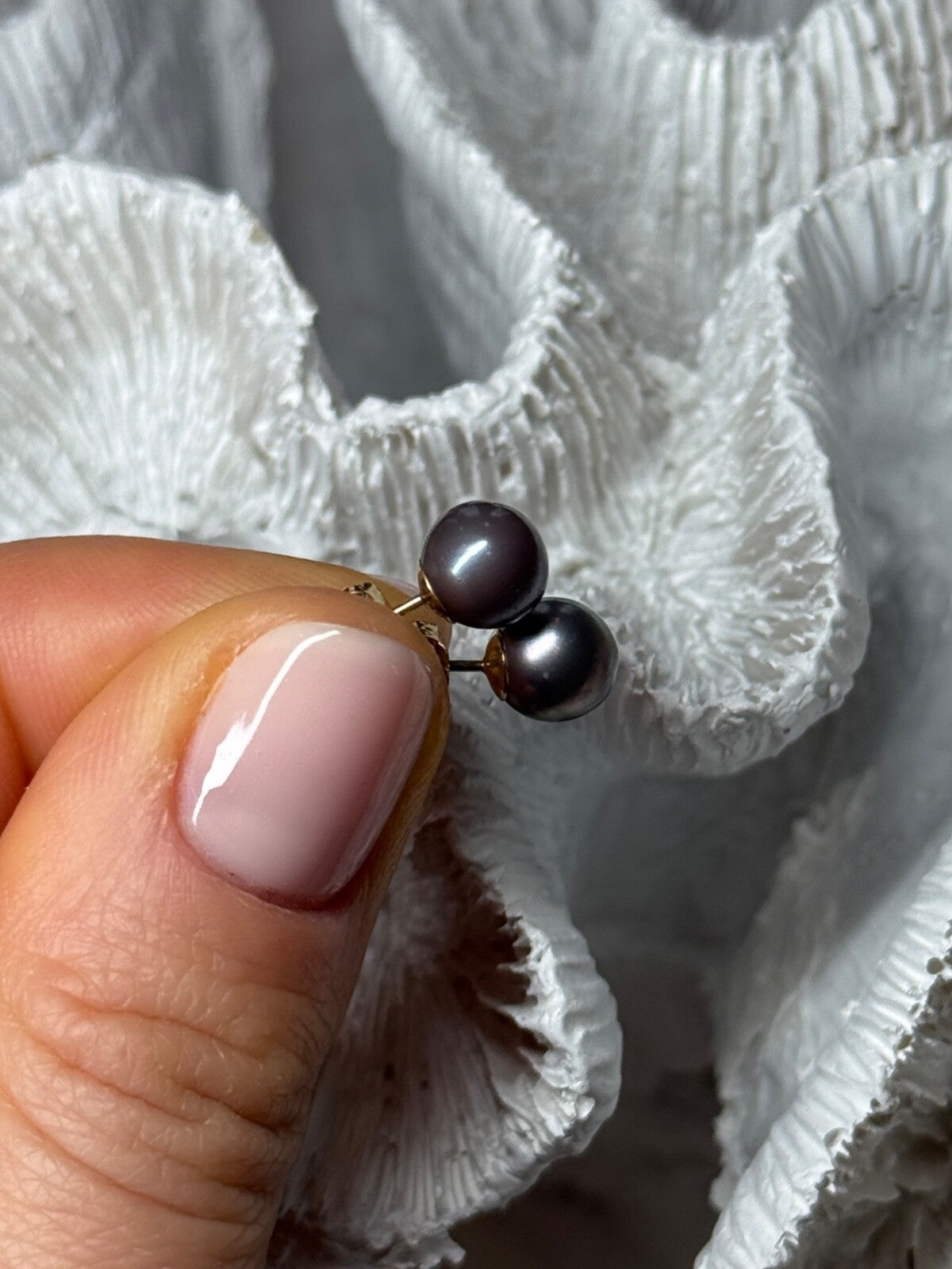 14K Yellow Gold Pearl Earrings