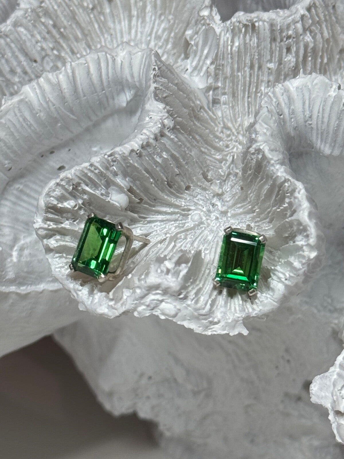 925 Sterling Silver Green Peridot Earrings Length 8 Mm
